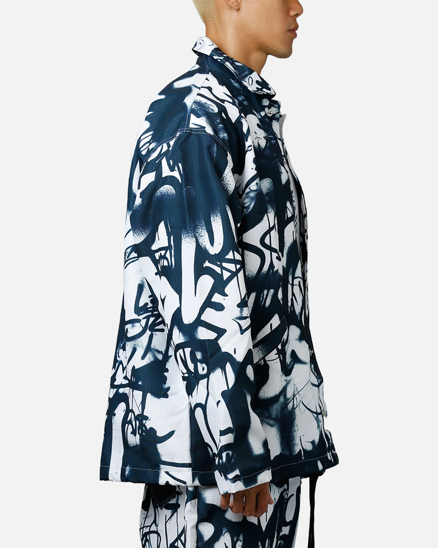 MNML Graffiti Coach Jacket Black/White - Image 4