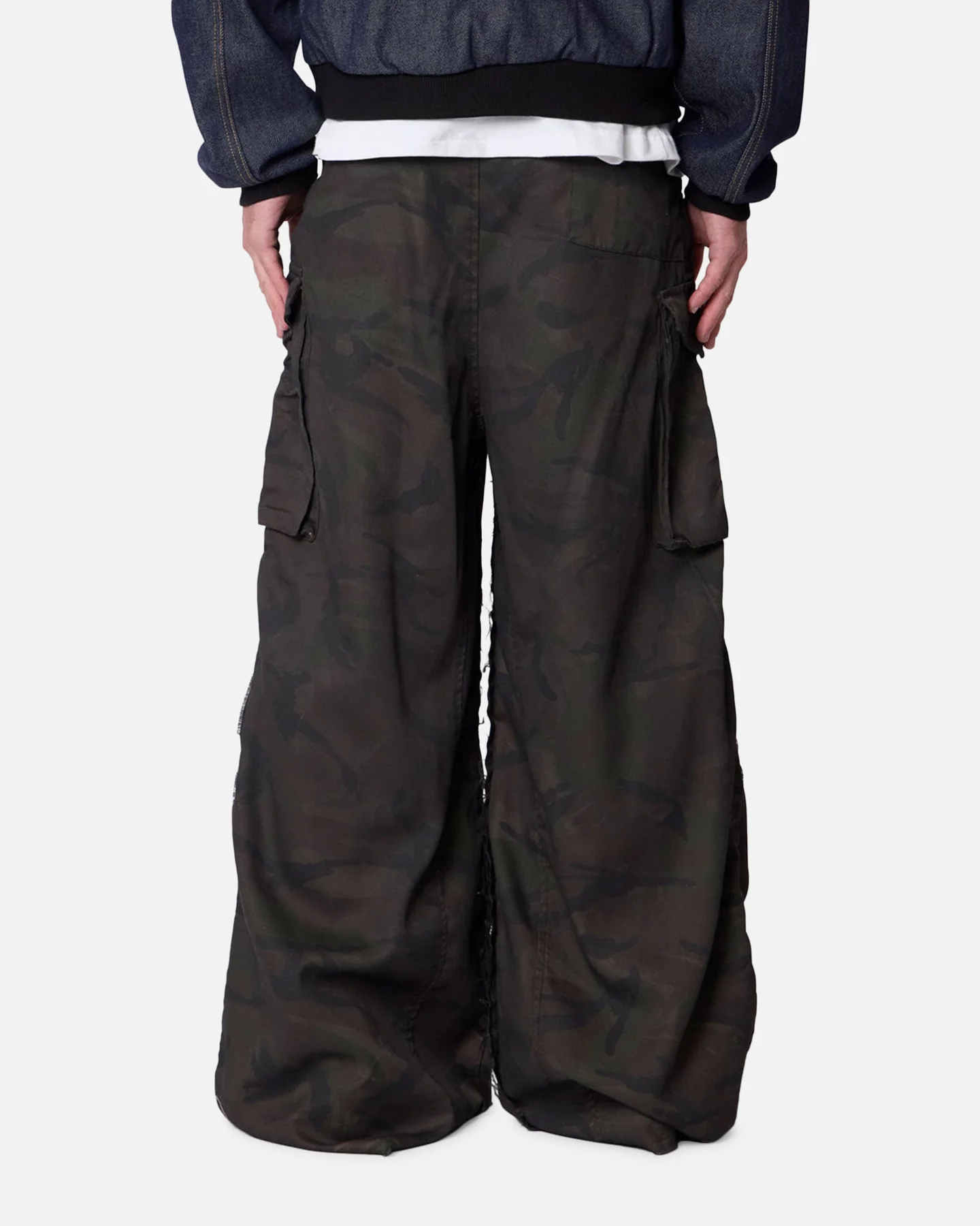 MNML Overdye Rave Cargo Pants Camo - Image 4