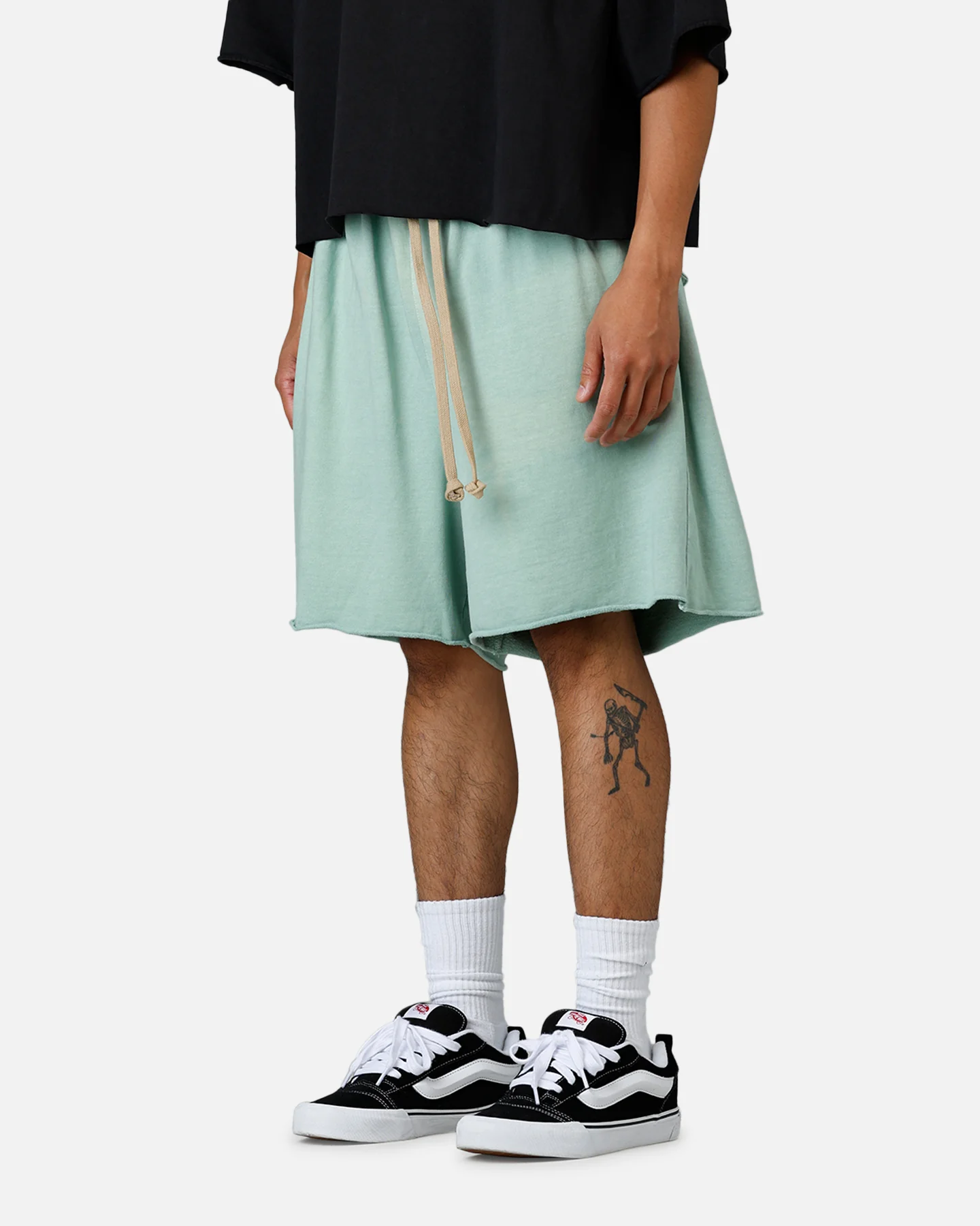 MNML Oversized Cargo Sweat Shorts Seafoam - Image 4