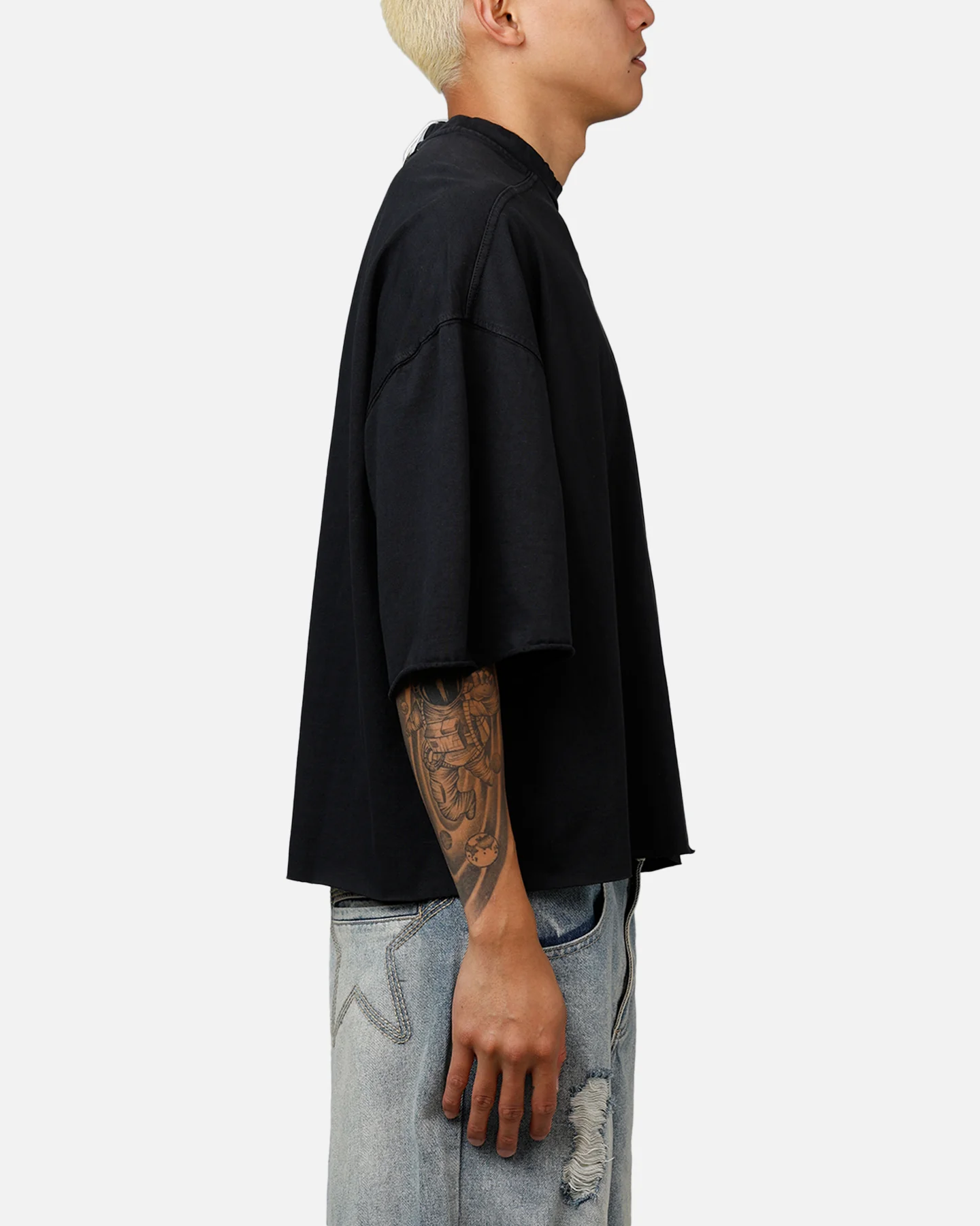 MNML Oversized Raw Hem T-Shirt Washed Black - Image 4