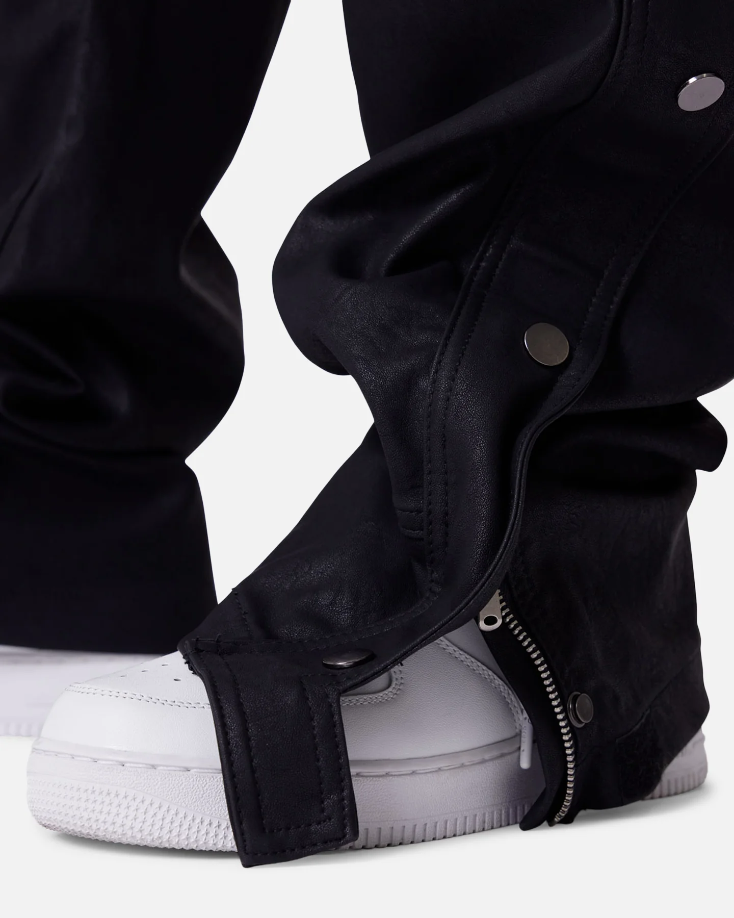 MNML Straight Leather Snap Zipper Cargo Pants Black - Image 5