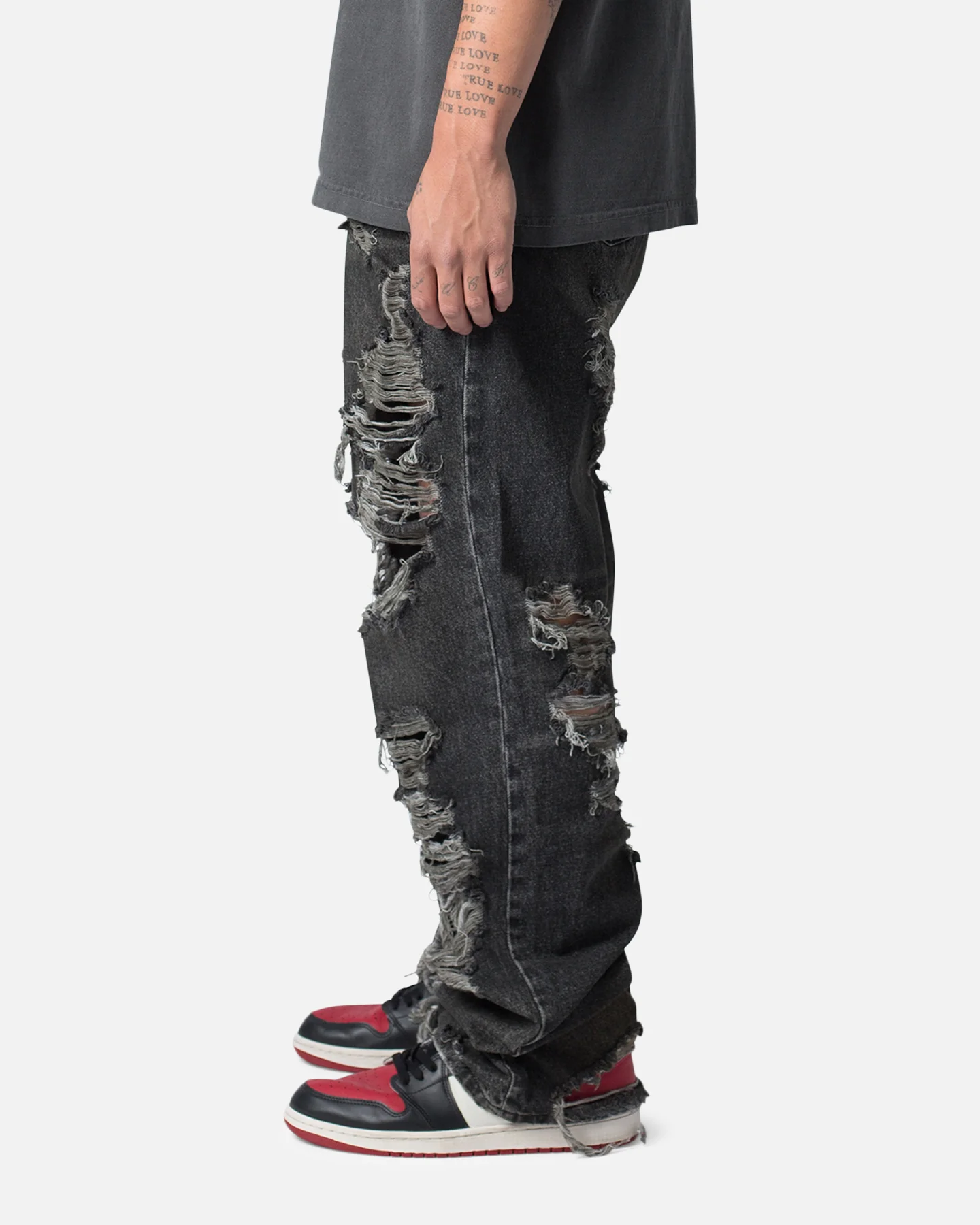 MNML Ultra Baggy Decimated Denin Jeans Black - Image 3