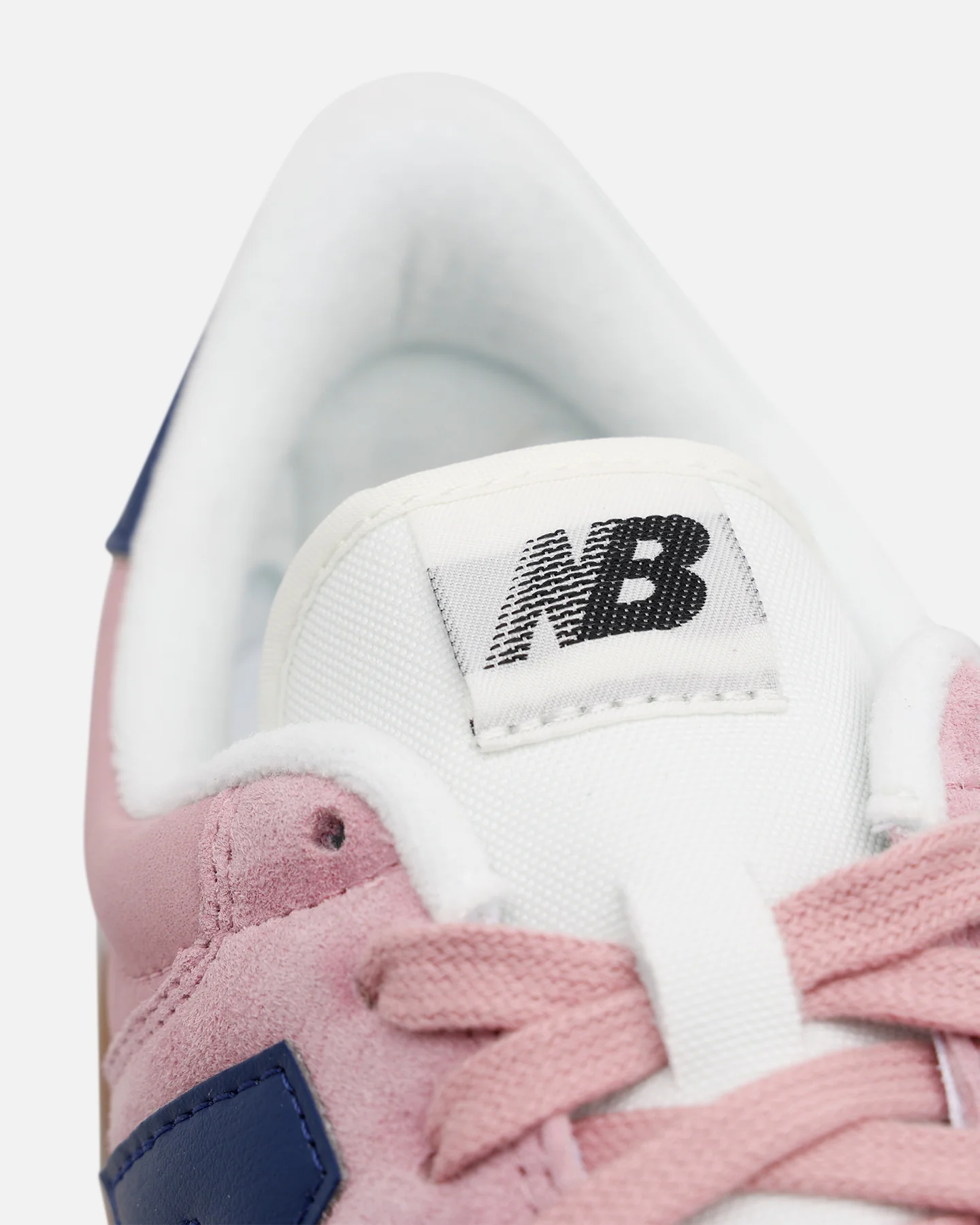 New Balance T500 Pink - Image 6