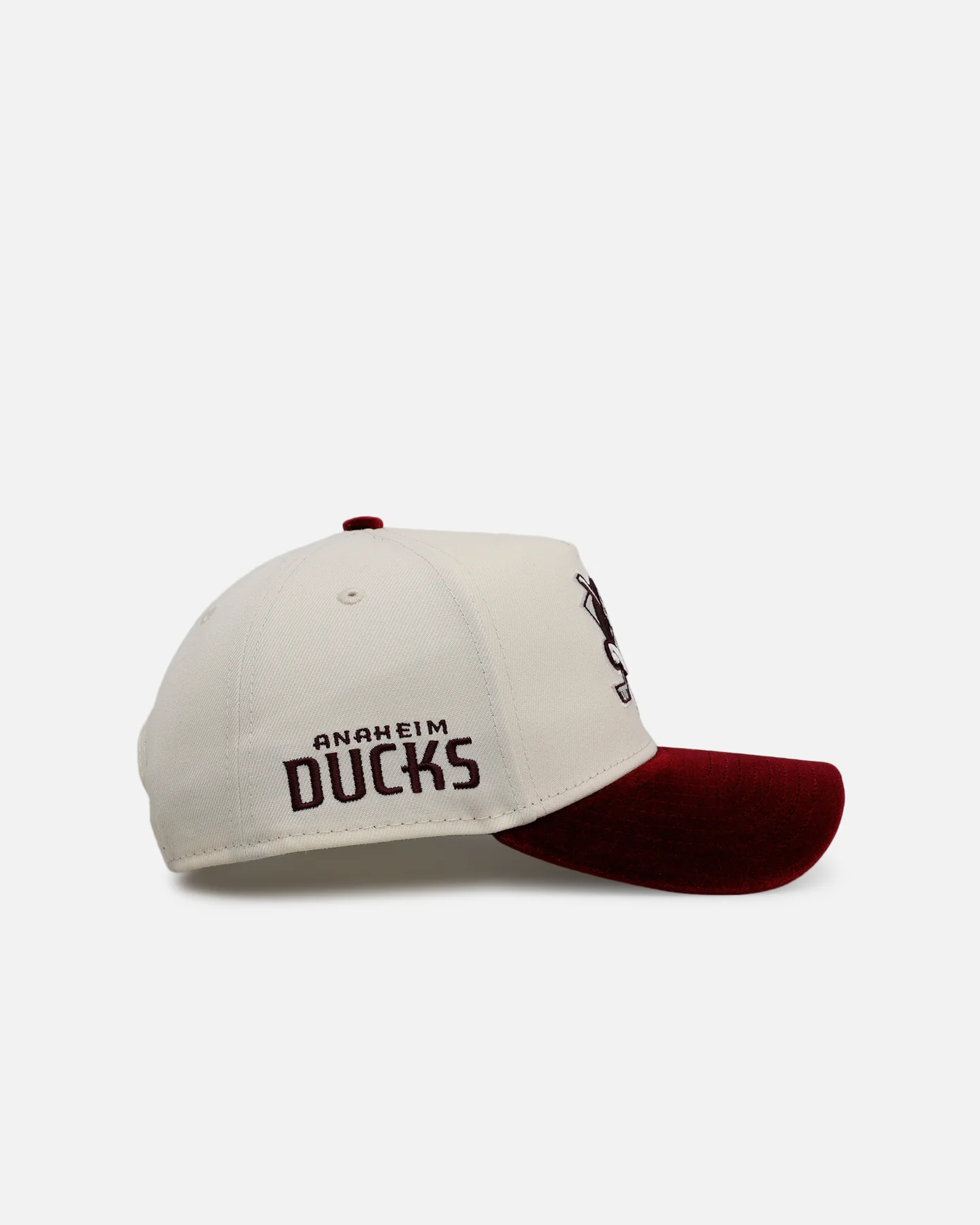 New Era Anaheim Ducks 'Velvet Roses' 9FORTY A-Frame Snapback Chrome - Image 4