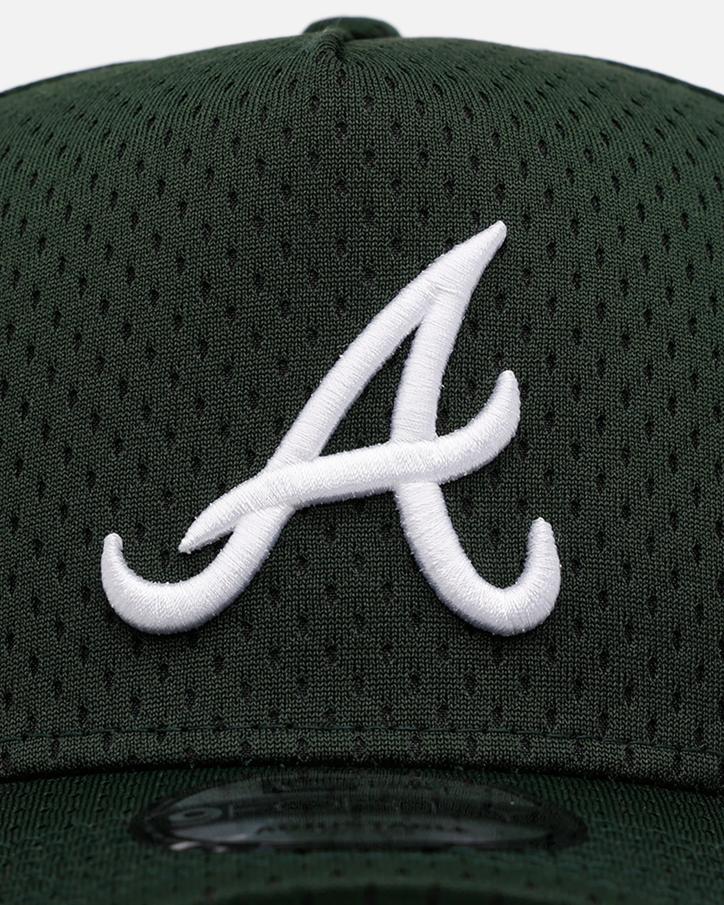 New Era Atlanta Braves 'Green Mesh' 9FORTY A-Frame Snapback Dark Green - Image 5