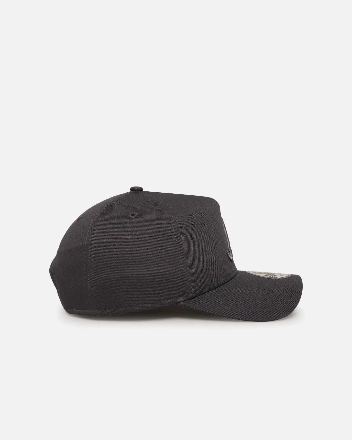 New Era Atlanta Braves 'Gray Tonal Roses' 9FORTY A-Frame Snapback Gray - Image 3