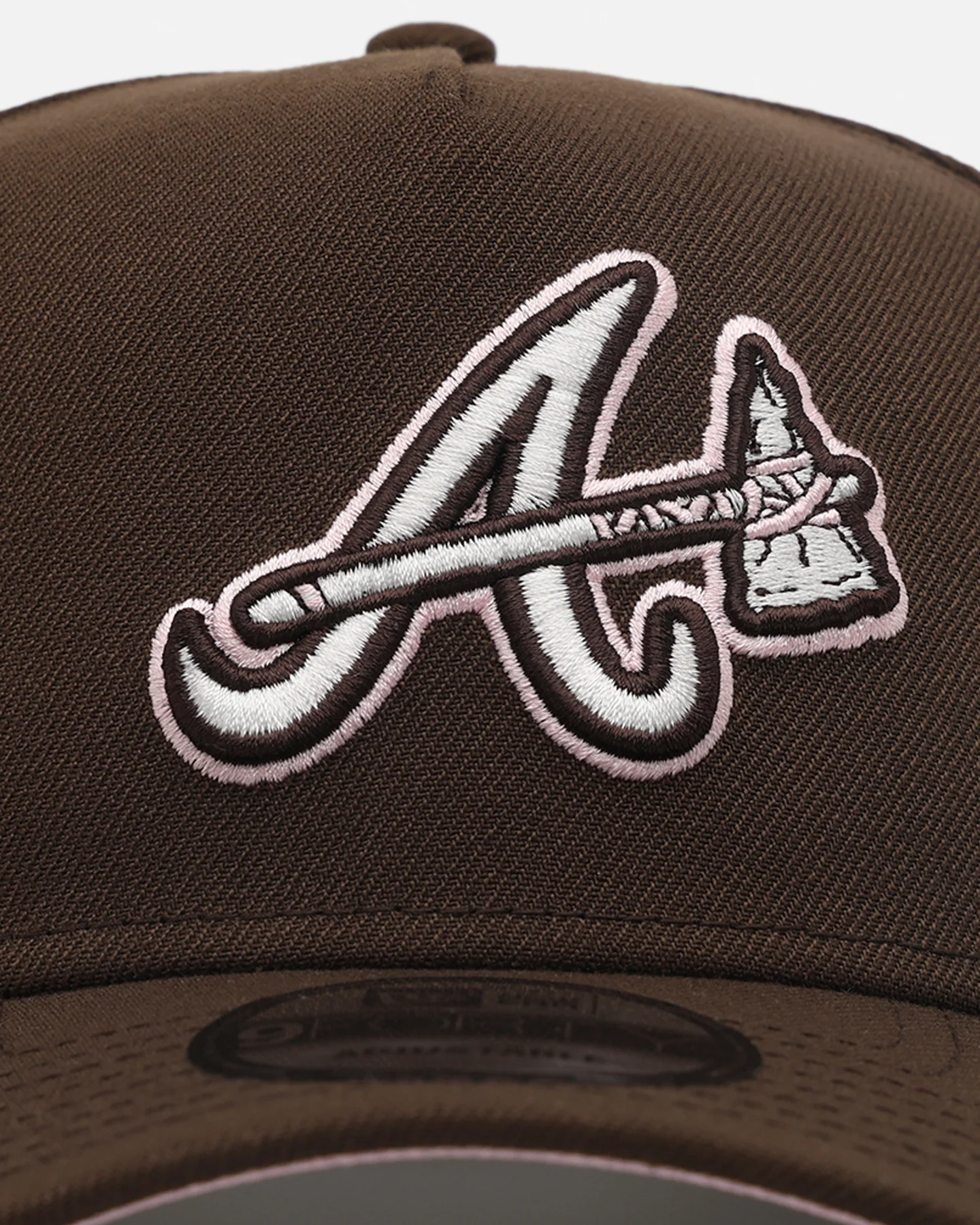 New Era Atlanta Braves 'Neapolitan 2.0' 9FORTY A-Frame Snapback Brown - Image 5