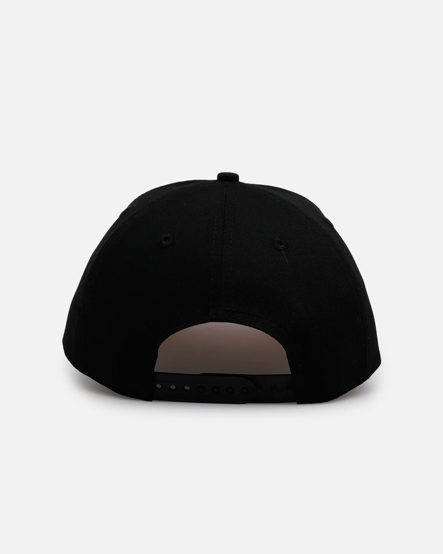 New Era Atlanta Braves 'Satin Flower' 9FORTY A-Frame Snapback Black/Pink - Image 2