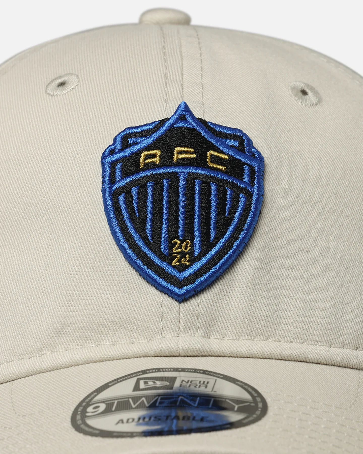 New Era Auckland FC 'A-League Season Kick Off' 9TWENTY Strapback Medium Beige - Image 5