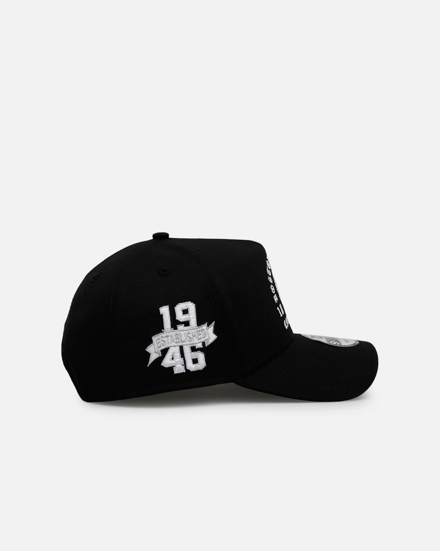 New Era Boston Celtics 'Gothic Arch 2.0' 9FORTY A-Frame Snapback Black/White - Image 3