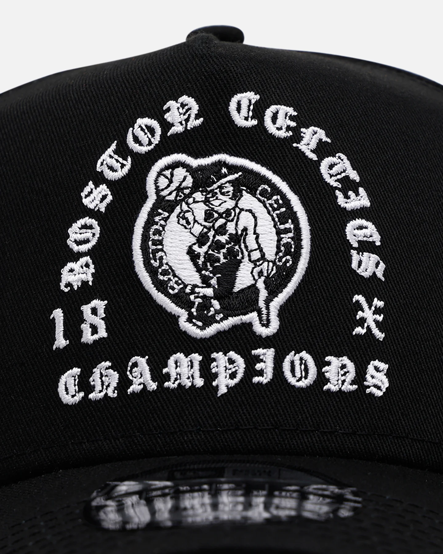 New Era Boston Celtics 'Gothic Arch 2.0' 9FORTY A-Frame Snapback Black/White - Image 5