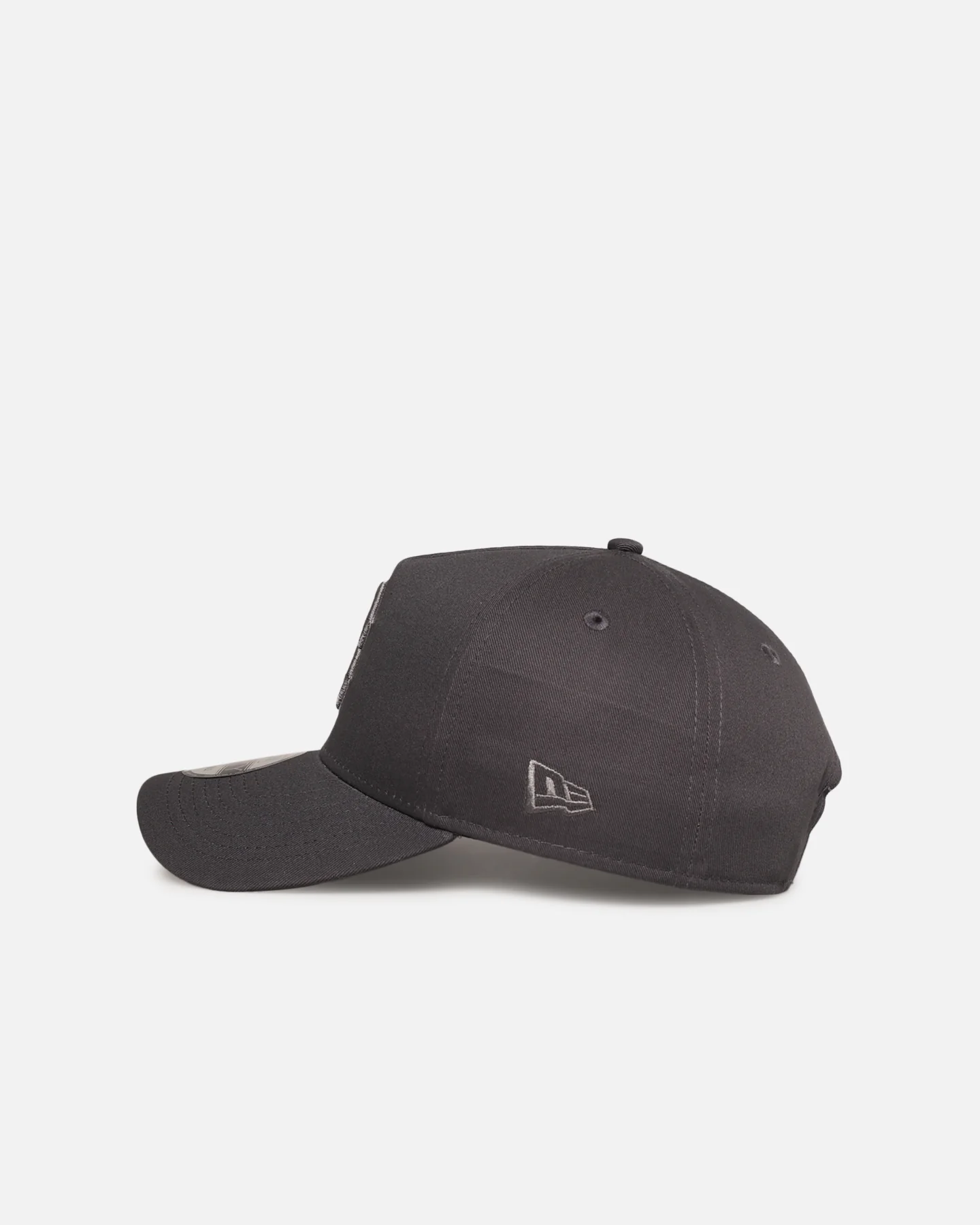 New Era Boston Red Sox 'Tonal Graphite' 9FORTY A-Frame Snapback Graphite - Image 4