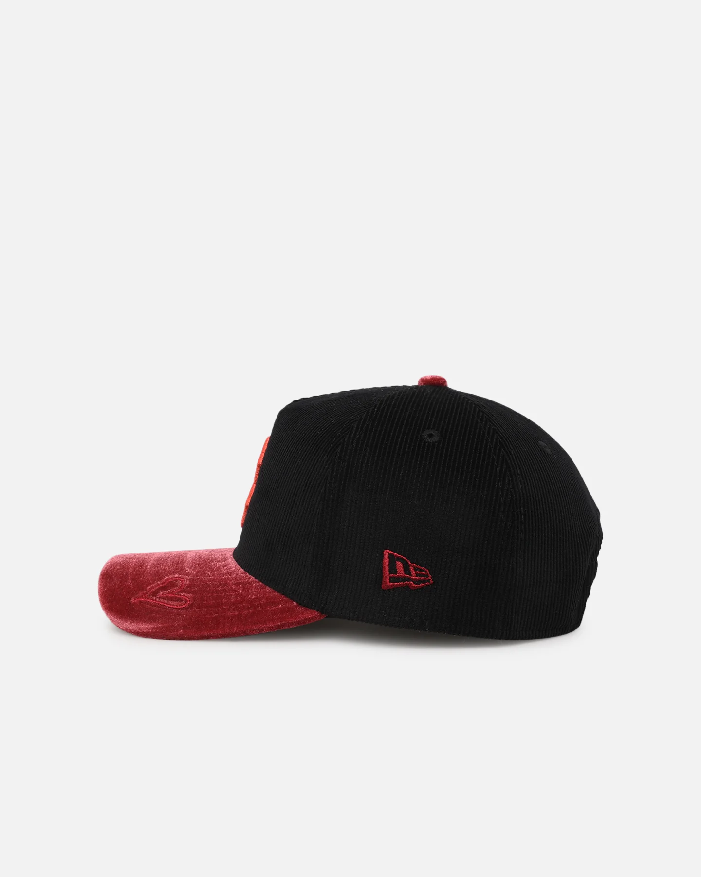 New Era Boston Red Sox 'Velvet Cord Certified Lover' 9FORTY A-Frame Premium Corduroy Snapback Violet - Image 5