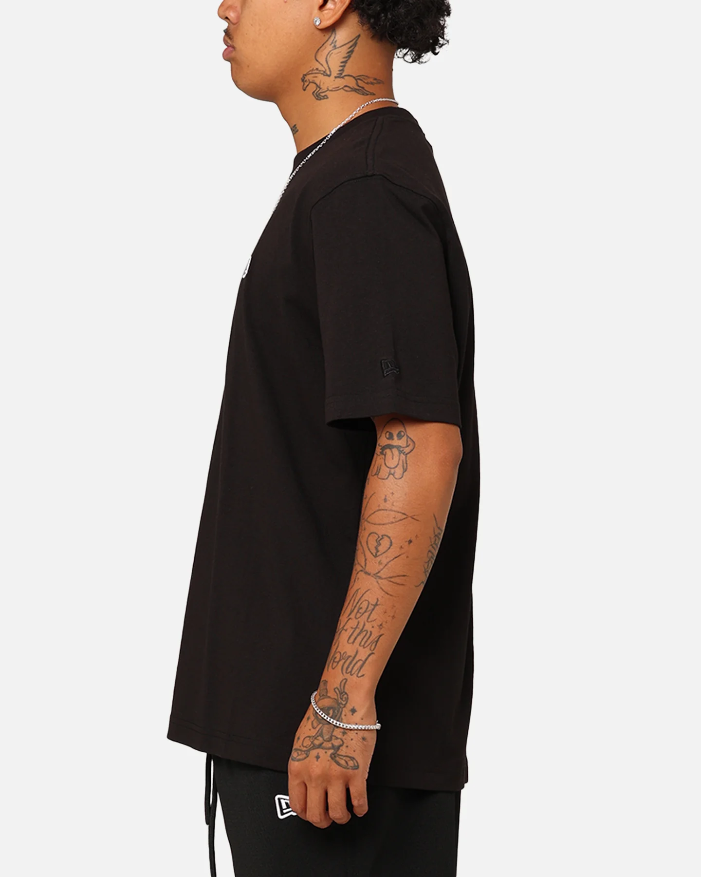 New Era Branded T-Shirt Black - Image 5