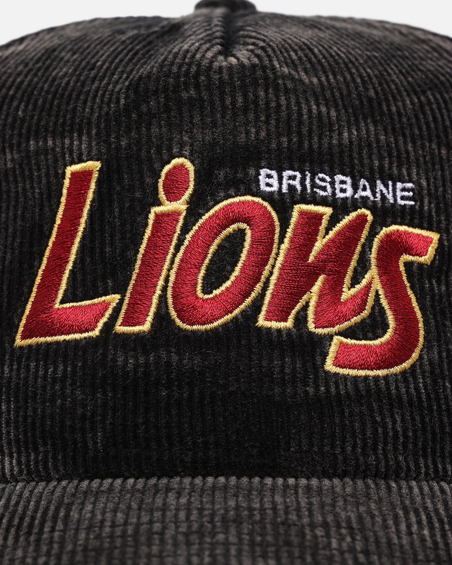 New Era Brisbane Lions 'Washed Corduroy' Pre-Curved Golfer Snapback Black/Kelly Green - Image 6