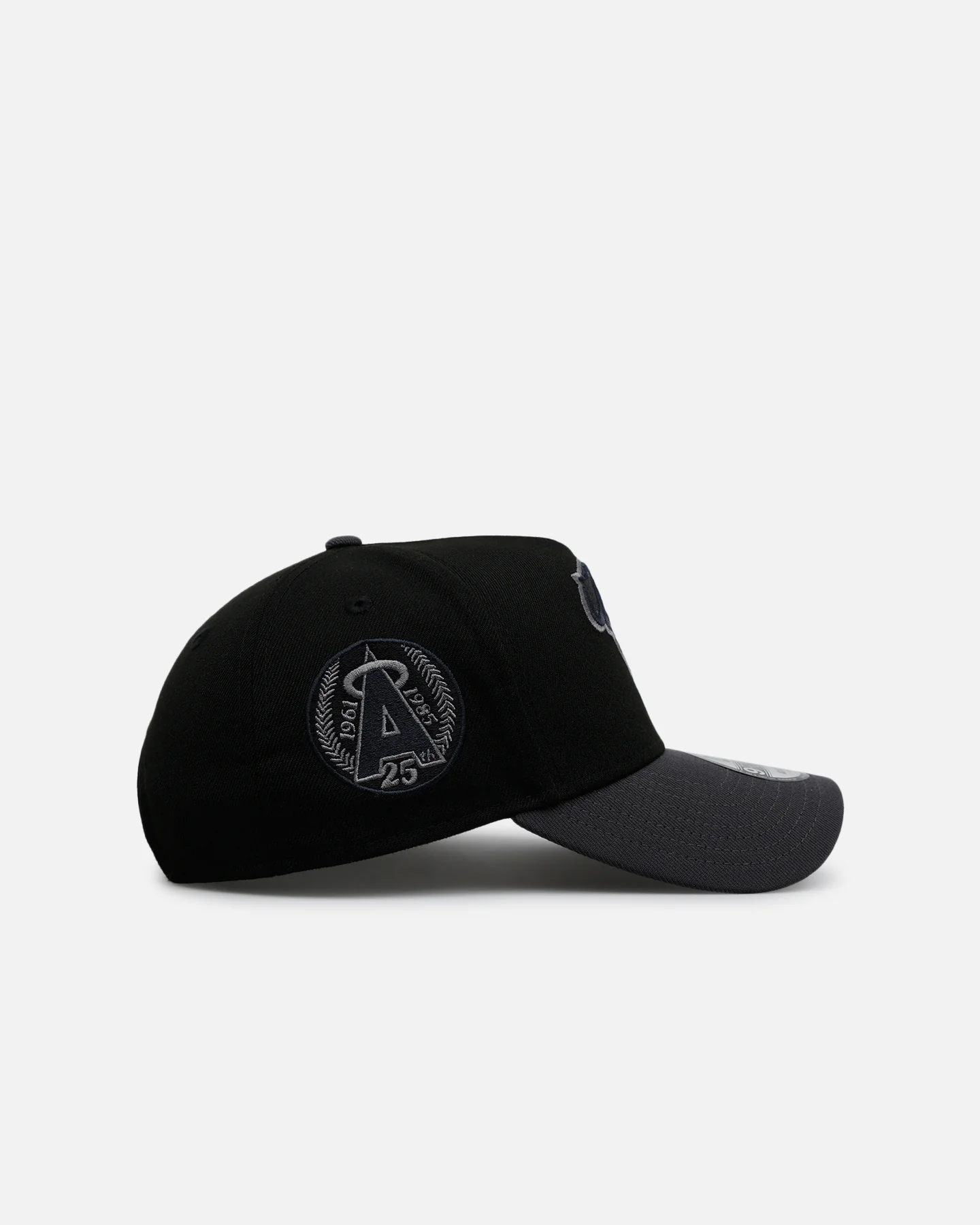 New Era California Angels 'Stealth' 9FORTY A-Frame Snapback Black/Charcoal - Image 3