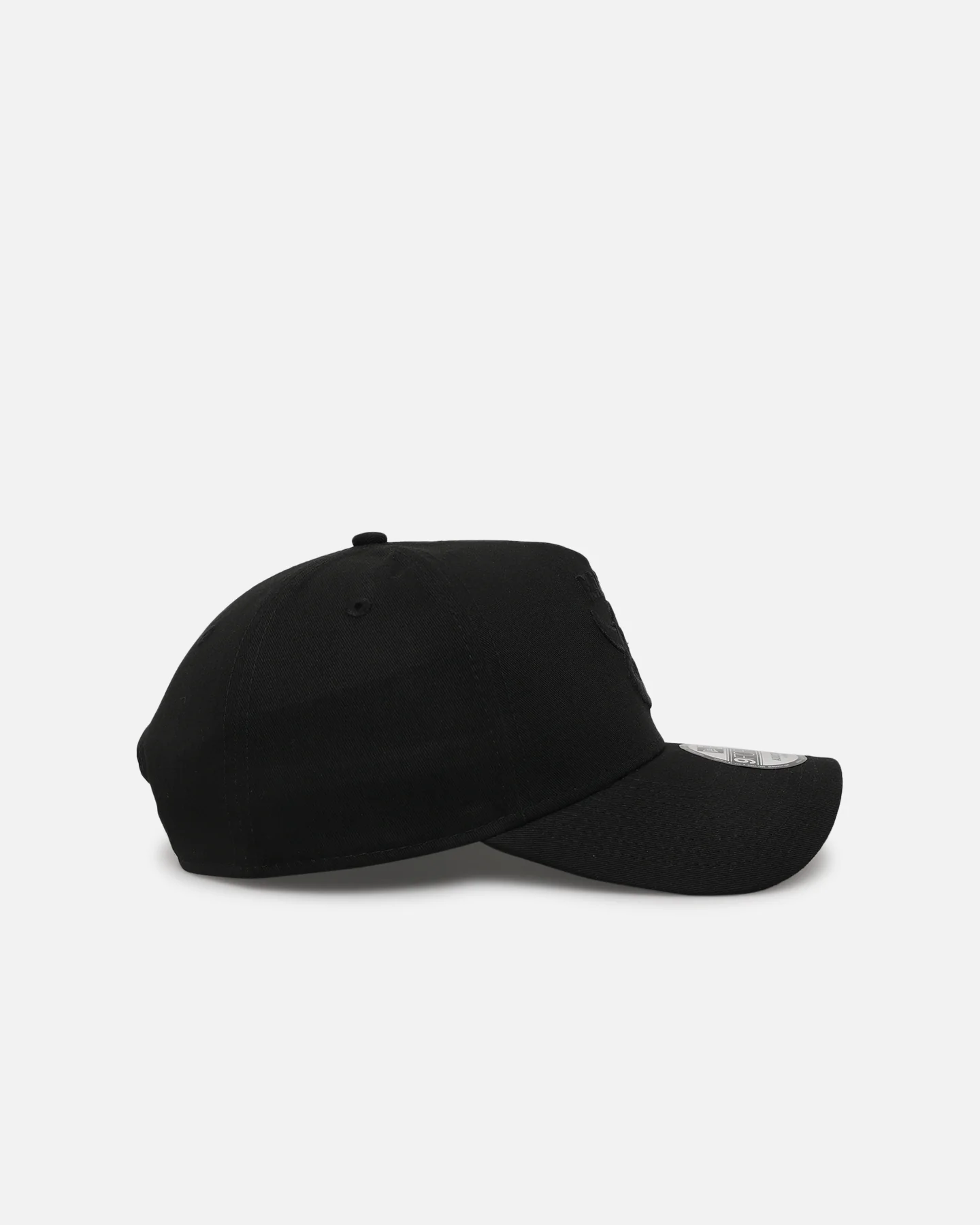 New Era Canberra Raiders 'Black On Black' 9FORTY A-Frame Snapback Black - Image 3