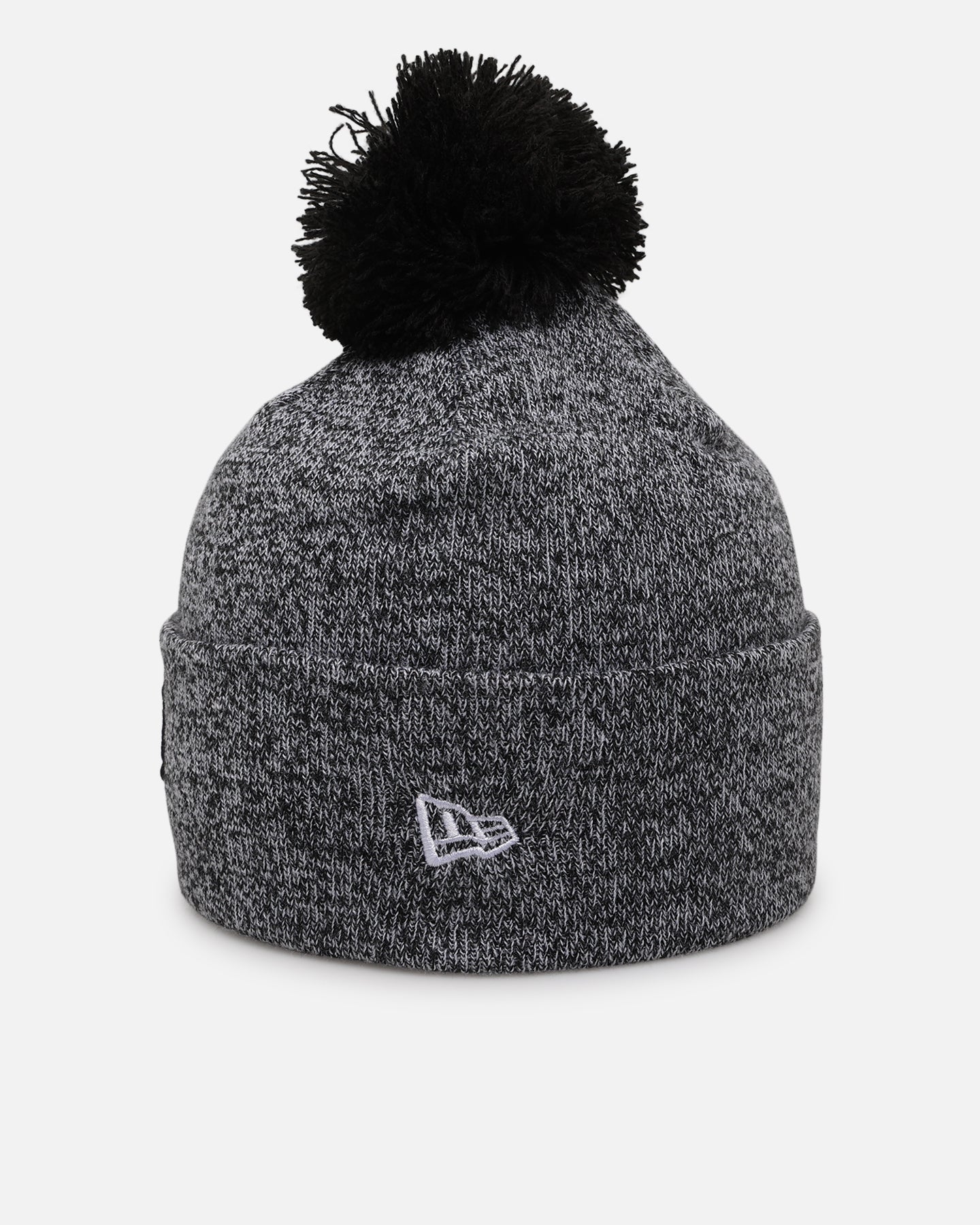 New Era Chicago Bulls Beanie Black - Image 2