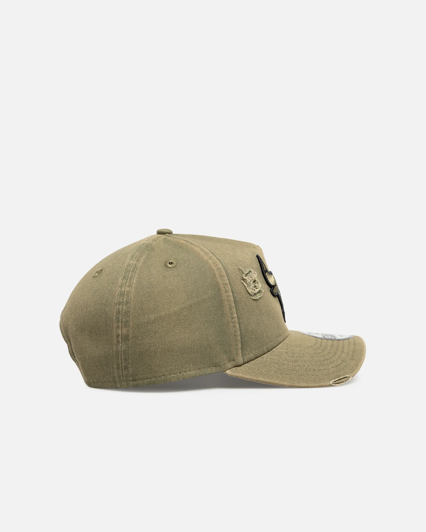 New Era Chicago Bulls 'Distressed Olive' 9FORTY A-Frame Snapback Olive - Image 3