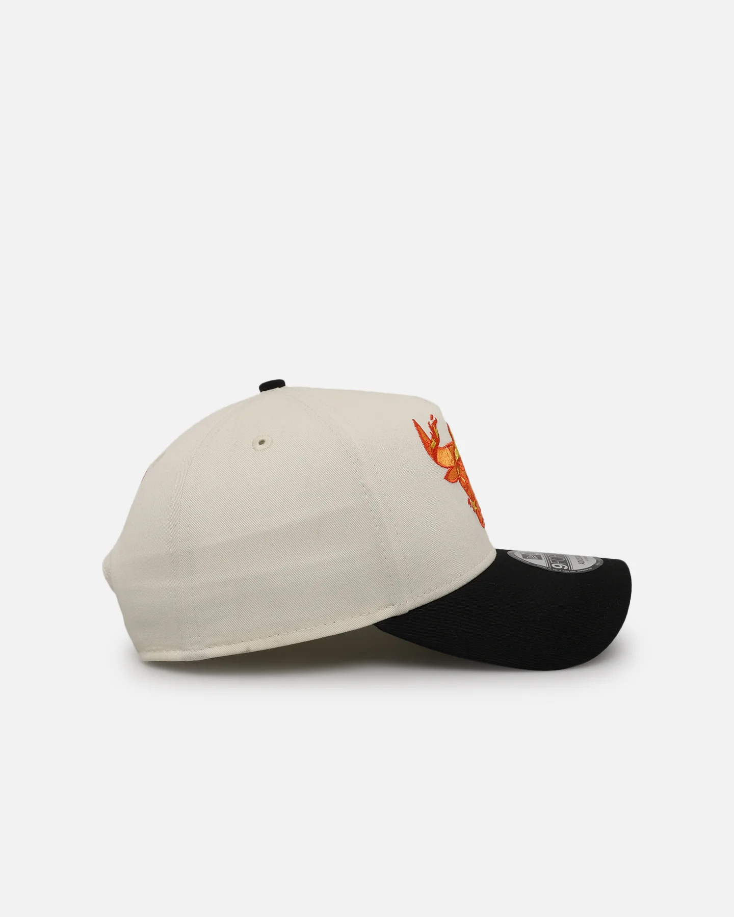 New Era Chicago Bulls 'Flame' 9FORTY A-Frame Snapback Chrome White/Black - Image 3