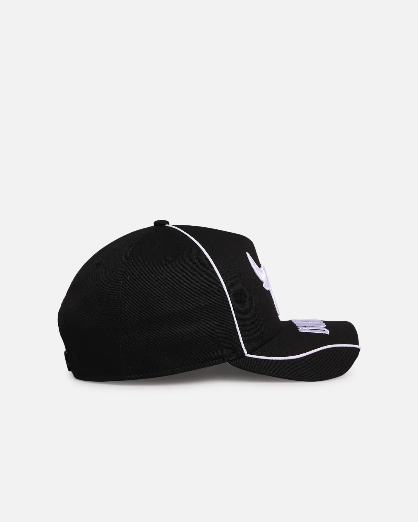 New Era Chicago Bulls 'Piping' 9FORTY A-Frame Snapback Black/White - Image 3