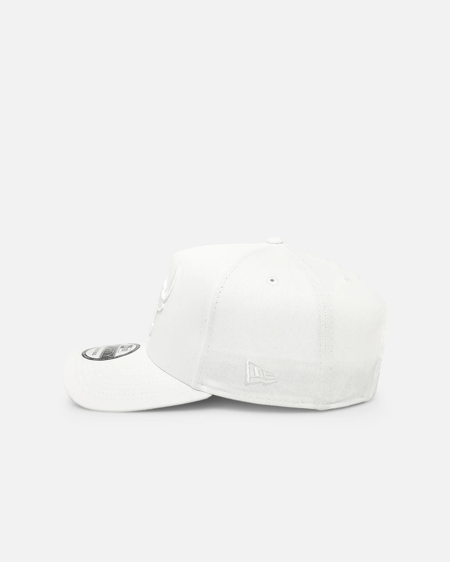 New Era Chicago Bulls 'White/Grey Undervisor' 9FORTY A-Frame Snapback White/White - Image 4