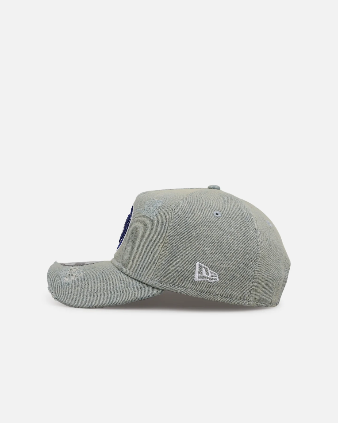 New Era Chicago Cubs 'Denim' 9FORTY A-Frame Snapback Light Wash Denim - Image 4