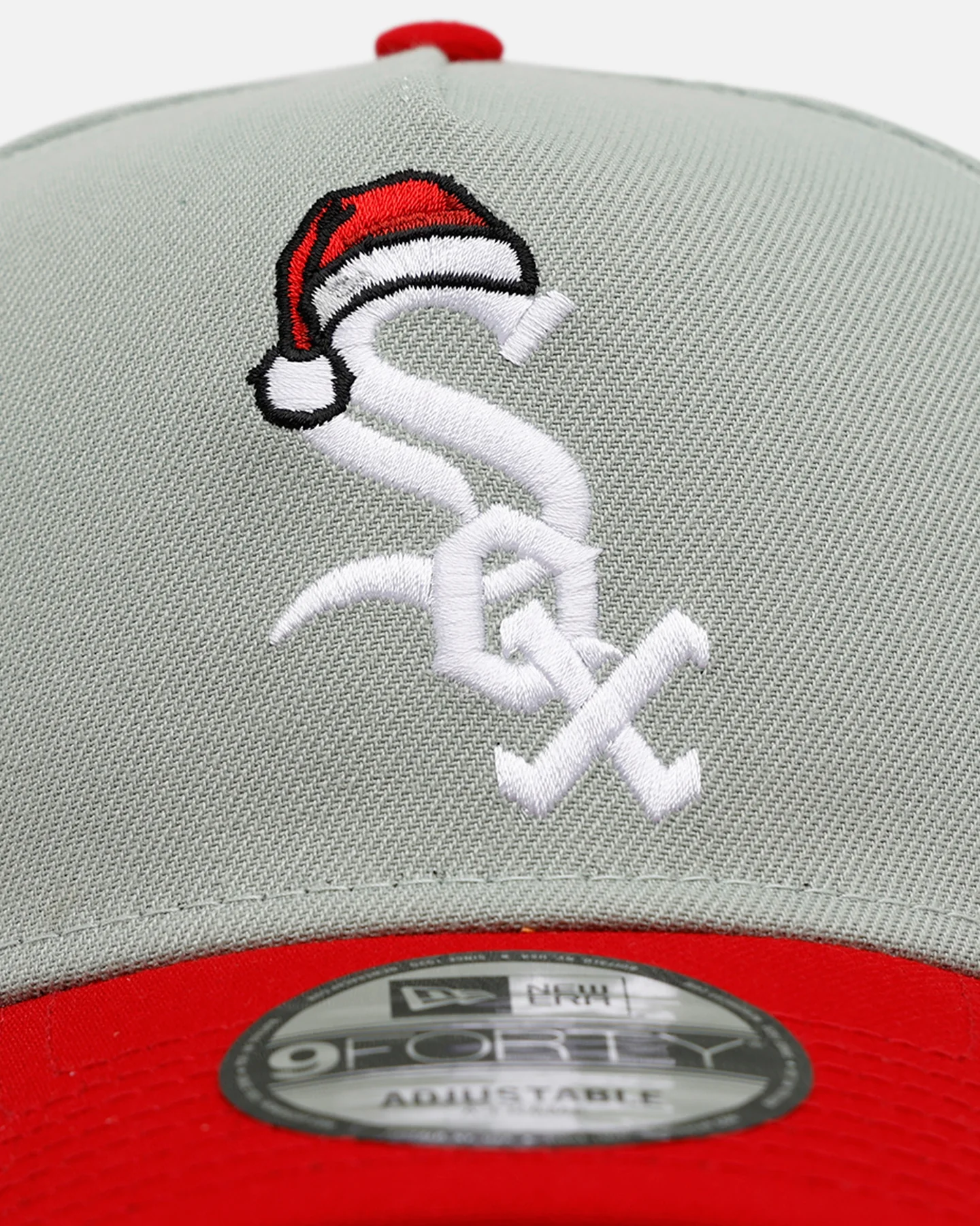 New Era Chicago White Sox 'All I Want For Christmas' 9FORTY A-Frame Snapback Green/Red - Image 5