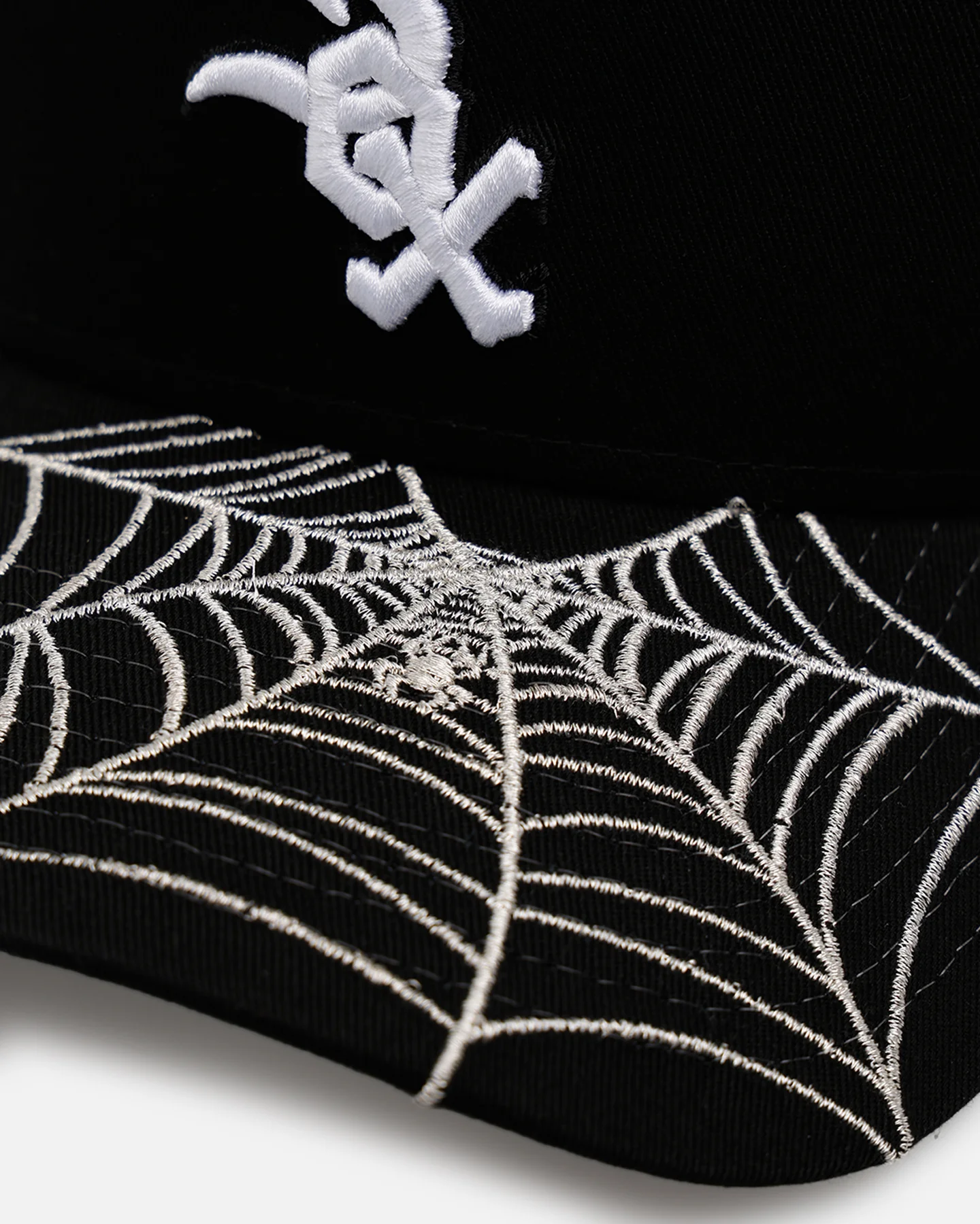 New Era Chicago White Sox 'Spider Web Visor' 9FORTY A-Frame Snapback Black - Image 2