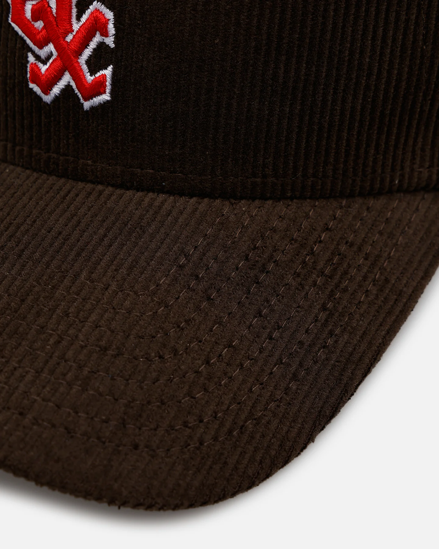 New Era Chicago White Sox 'Walnut Cord' 9FORTY A-Frame Corduroy Snapback Walnut - Image 2