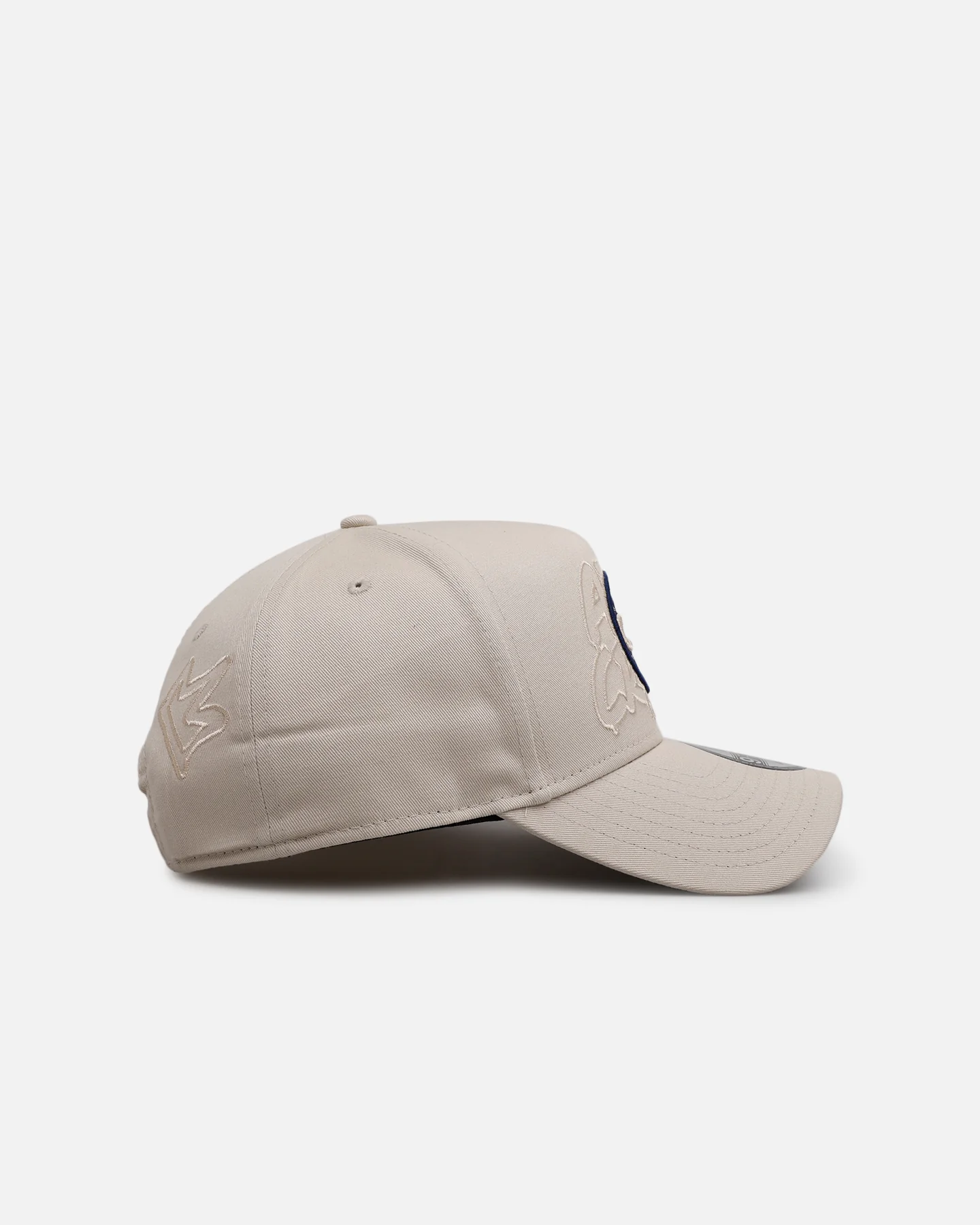 New Era Club América 'Mexico Spring Delivery' 9FORTY A-Frame Snapback Chrome - Image 3