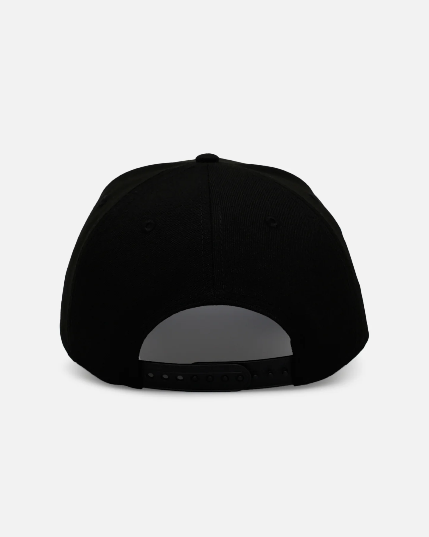 New Era Detroit Lions 'Black And Sky Blue' 9FORTY A-Frame Snapback Black/Sky Blue - Image 2