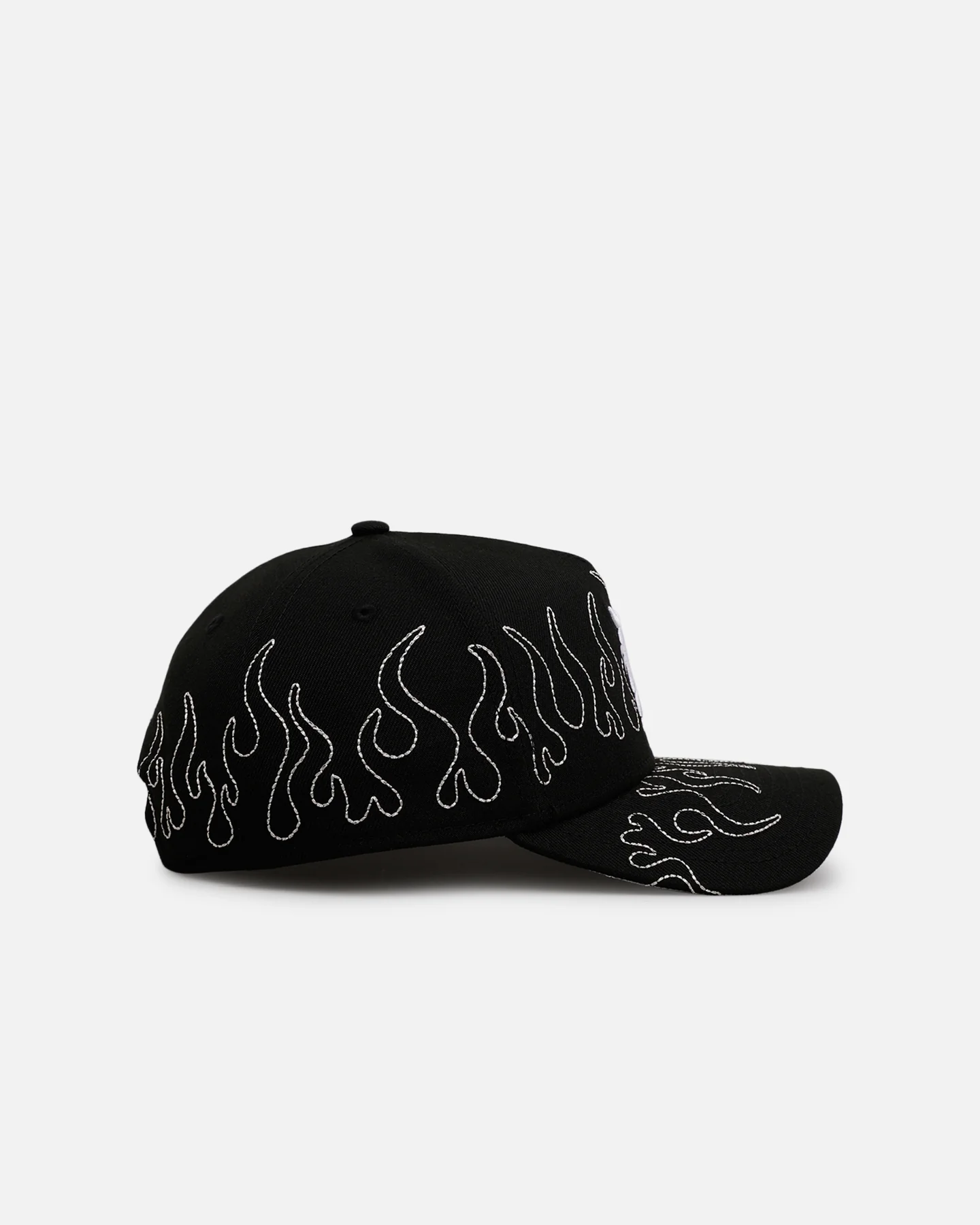 New Era Detroit Tigers 'Outline Flames' 9FORTY A-Frame Snapback Black - Image 3