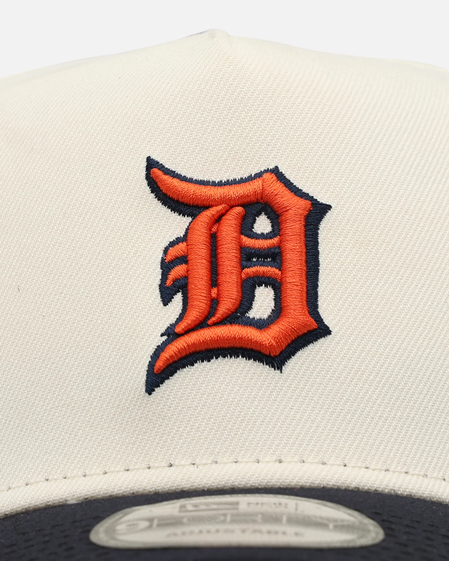 New Era Detroit Tigers 'Team Color Visor' 9FORTY A-Frame Snapback Chrome - Image 5