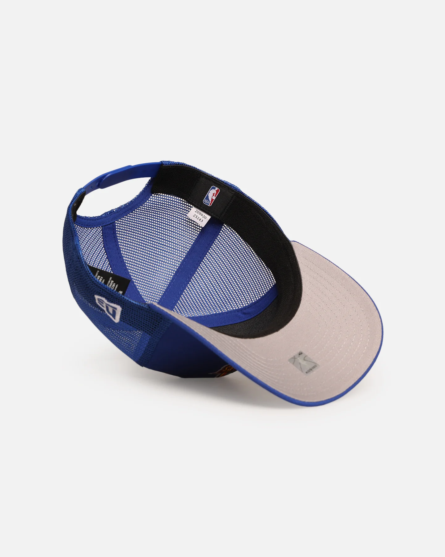 New Era Golden State Warriors 'HWC' 9SEVENTY Trucker Stretch Snapback Medium Blue - Image 6