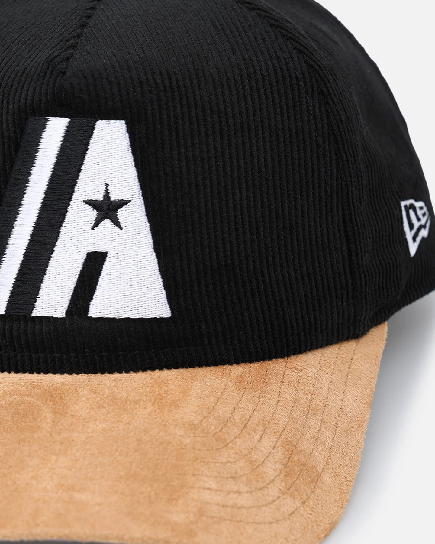 New Era Houston Astros 'Corduroy Suede' Pre-Curved Golfer Snapback Washed Black - Image 2