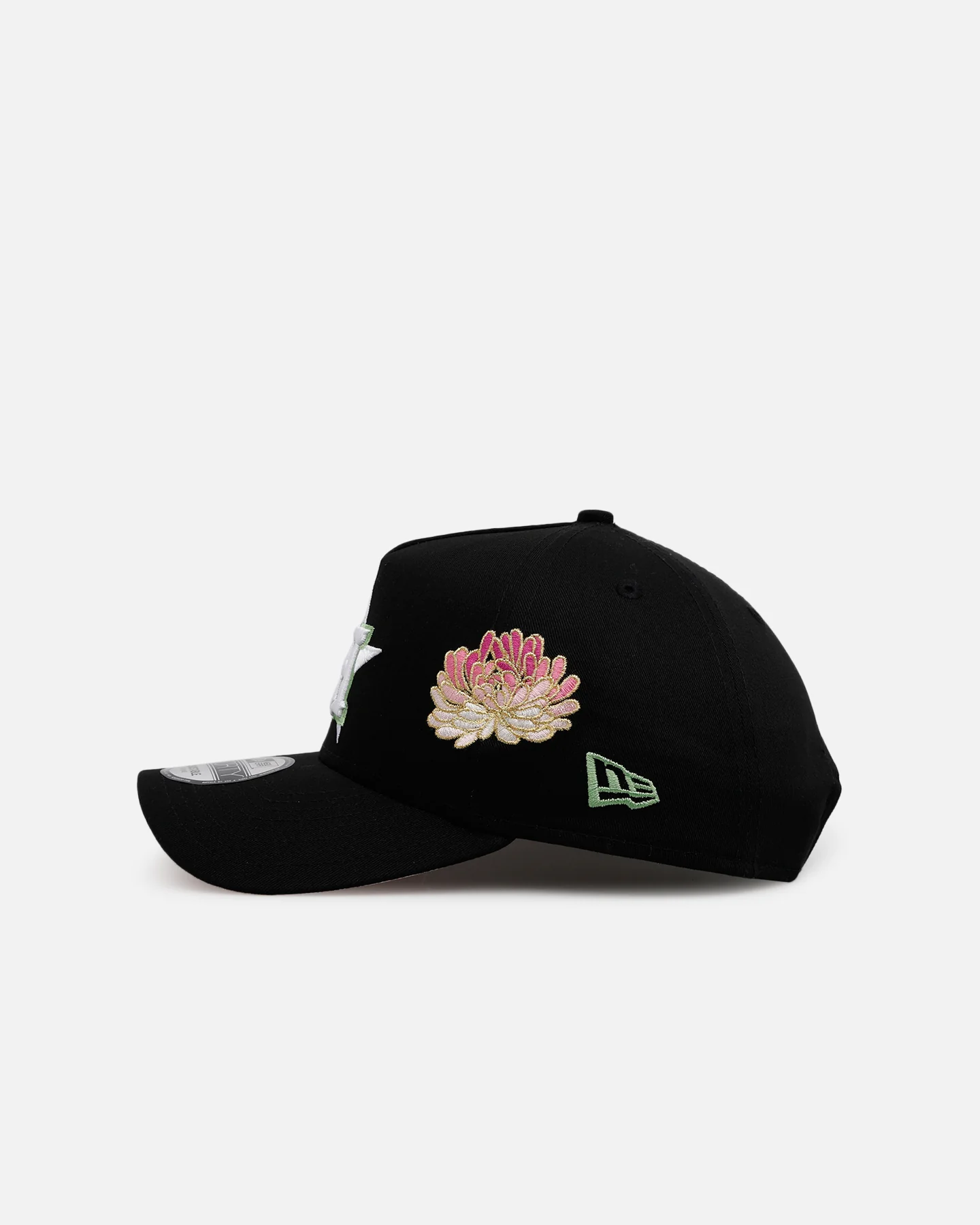 New Era Houston Astros 'Satin Flower' 9FORTY A-Frame Snapback Black/Pink - Image 4