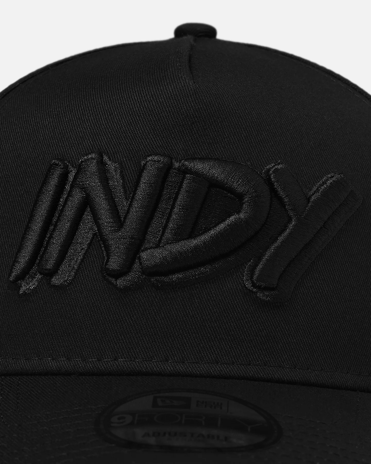 New Era Indiana Pacers 'NBA Black On Black' 9FORTY A-Frame Snapback Black - Image 5