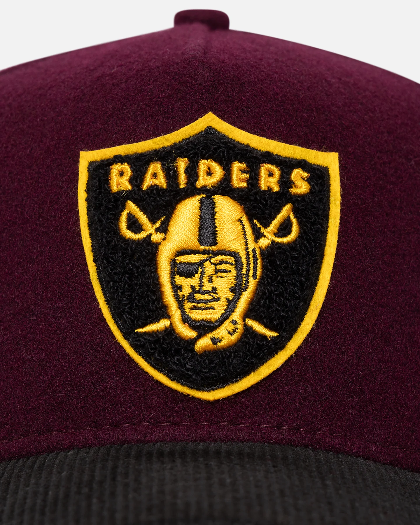New Era Las Vegas Raiders 'Large Chenille' 9FORTY A-Frame Snapback Maroon - Image 13