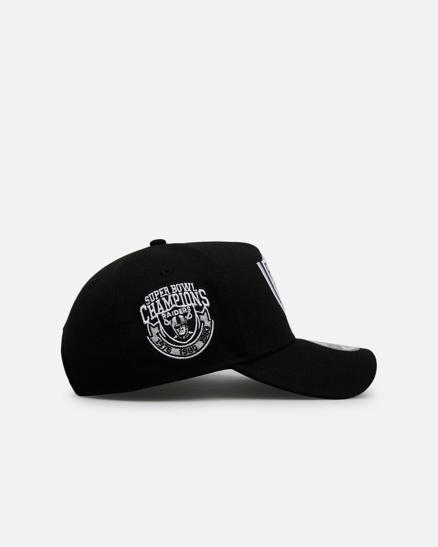 New Era Las Vegas Raiders 'Cascade' 9FORTY A-Frame Snapback Black - Image 3