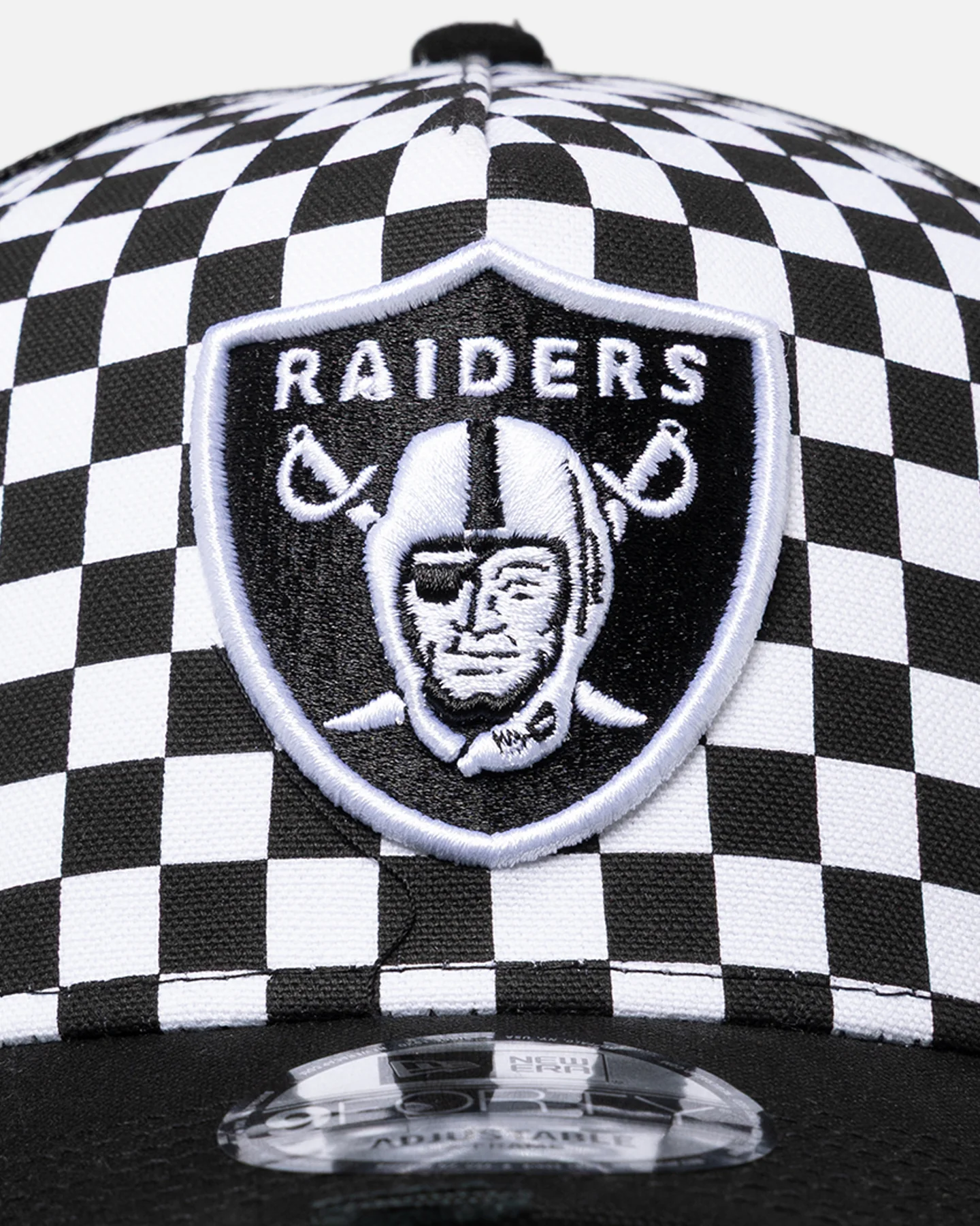 New Era Las Vegas Raiders 'Checker Trucker' 9FORTY A-Frame Trucker Snapback White - Image 5