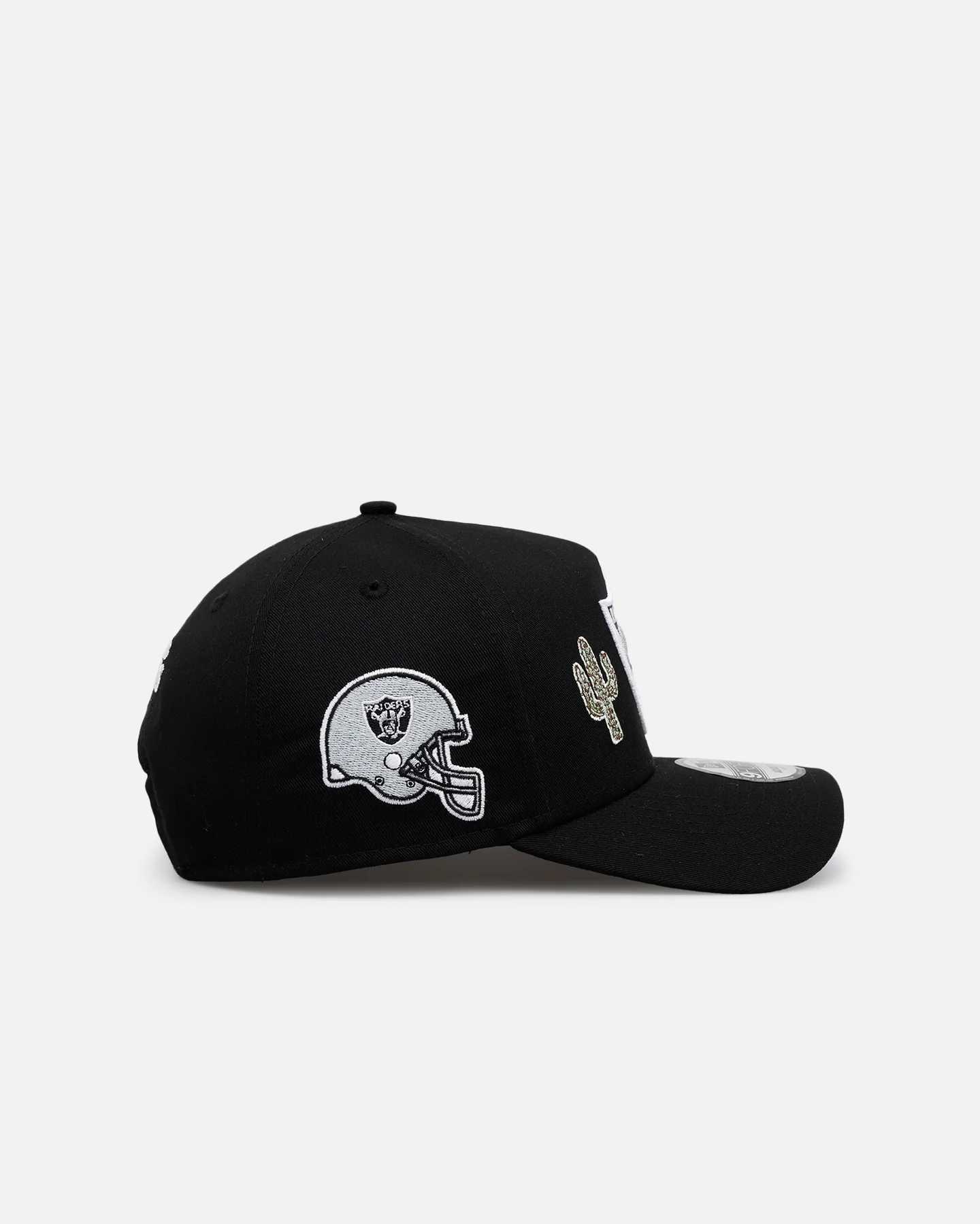 New Era Las Vegas Raiders 'City Icons' 9FORTY A-Frame Snapback Black - Image 3