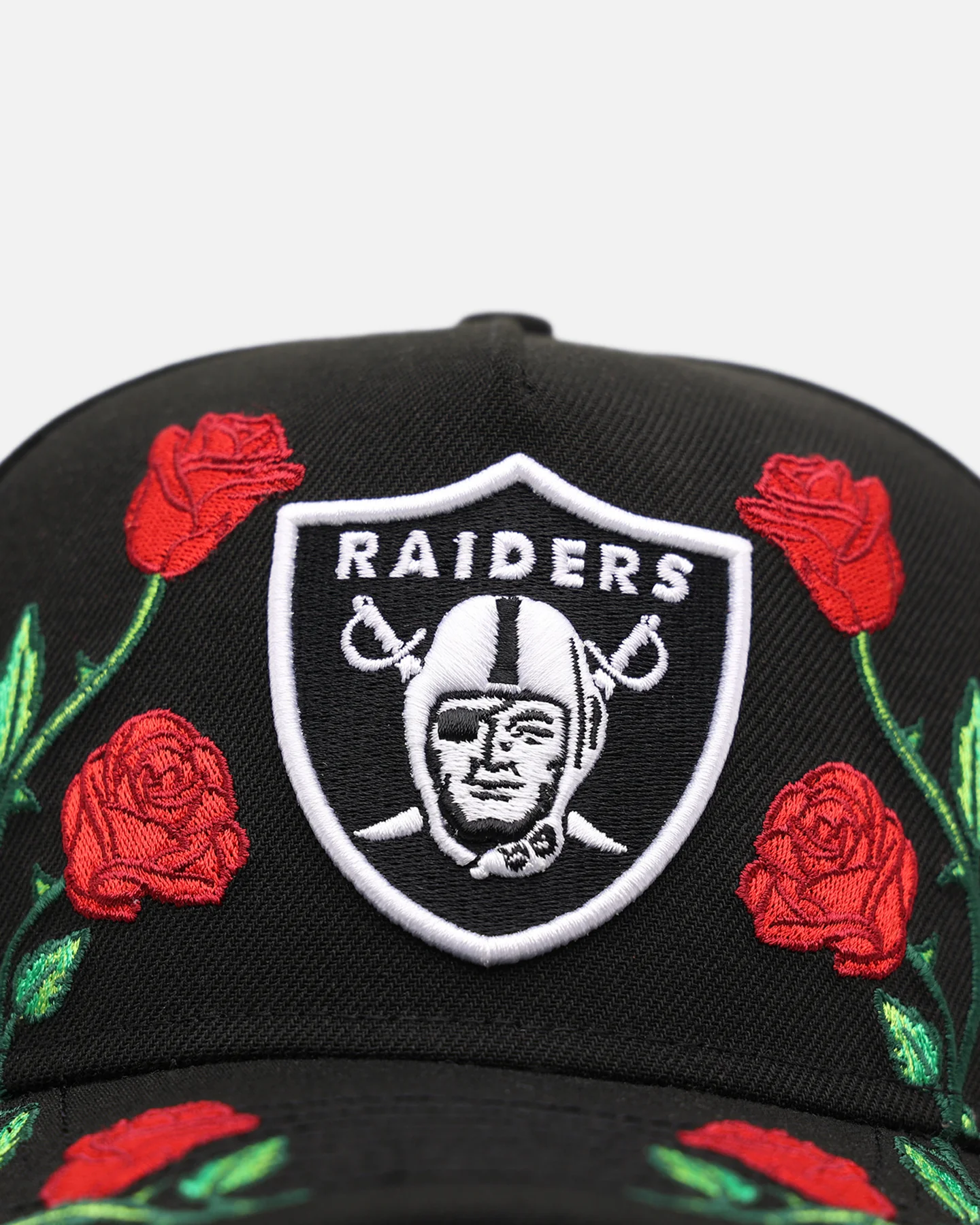 New Era Las Vegas Raiders 'Garden' 9FORTY A-Frame Snapback Black - Image 5