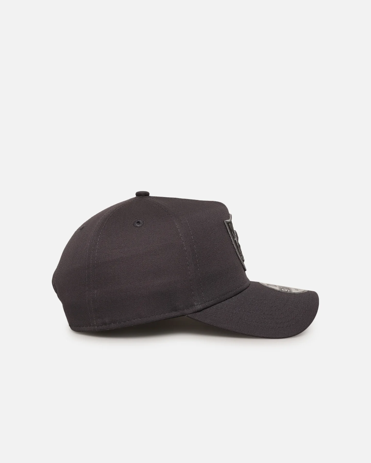 New Era Las Vegas Raiders 'Gray Tonal Roses' 9FORTY A-Frame Snapback Gray - Image 3
