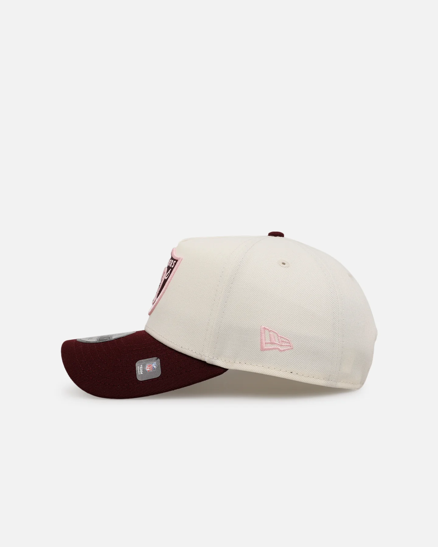 New Era Las Vegas Raiders 'Lover's Club 2.0' 9FORTY A-Frame Snapback Chrome - Image 4
