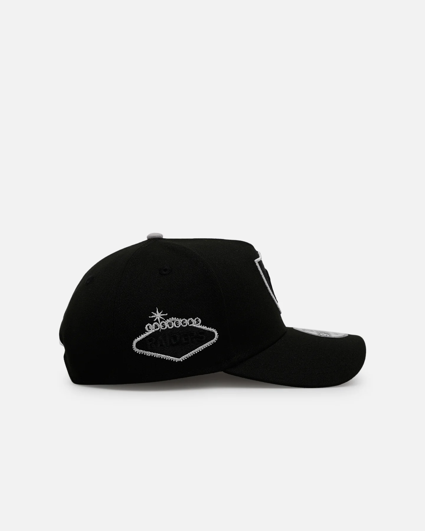New Era Las Vegas Raiders 'Outline' 9FORTY A-Frame Snapback Black - Image 3