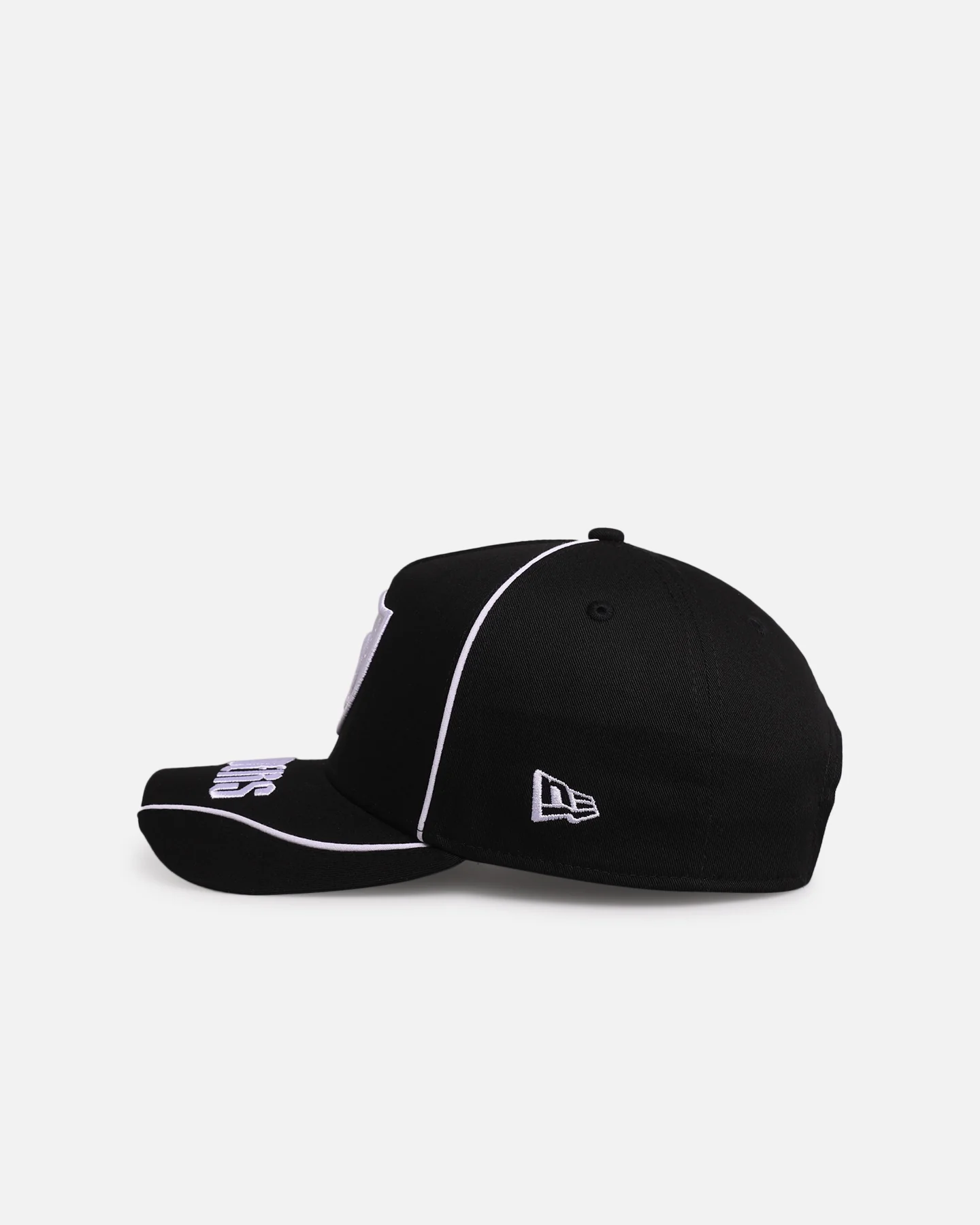 New Era Las Vegas Raiders 'Piping' 9FORTY A-Frame Snapback Black/White - Image 4