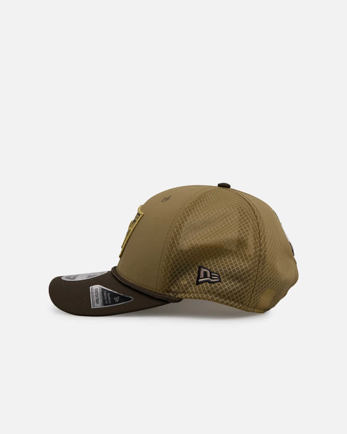 New Era Las Vegas Raiders 'Salute' 9SEVENTY Snapback Olive - Image 4
