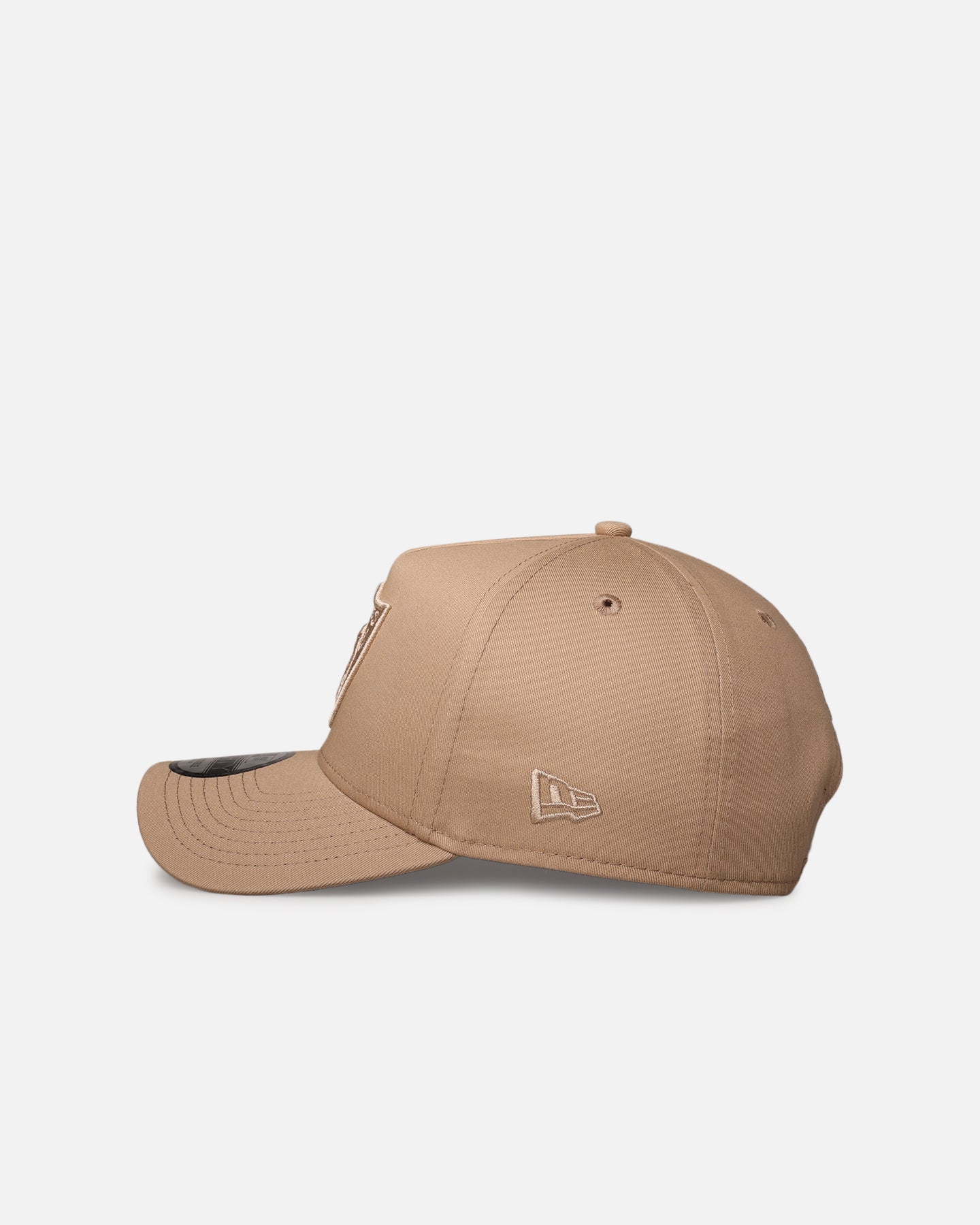 New Era Las Vegas Raiders 'Tonal Camel' 9FORTY A-Frame Snapback Camel - Image 4