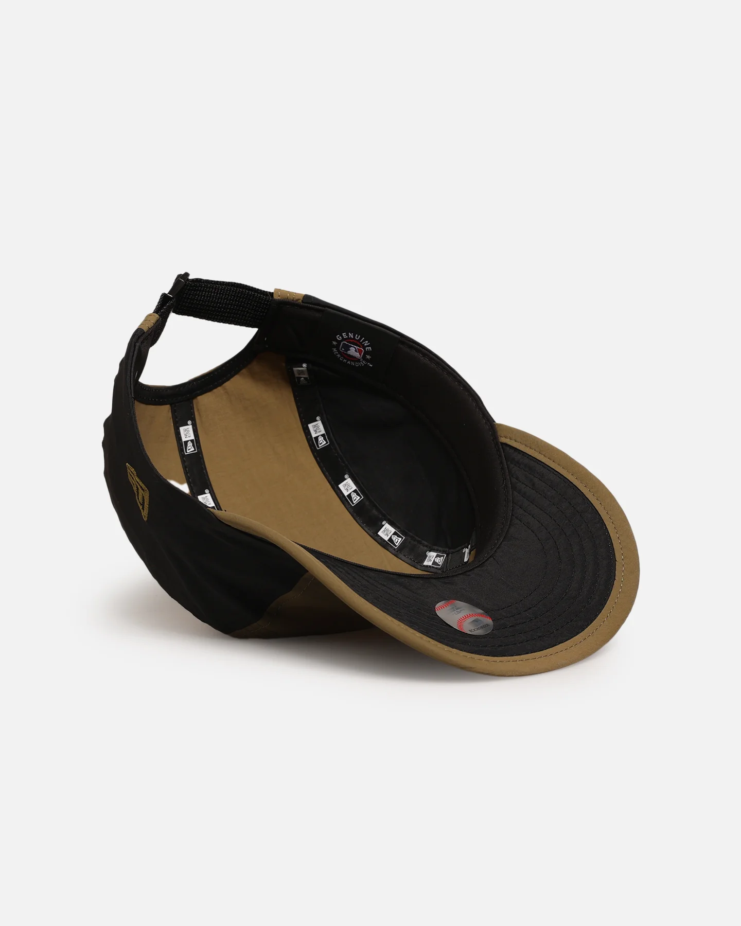 New Era Las Vegas Raiders 'Two-Tone Olive' Camper Strapback Olive/Black - Image 6